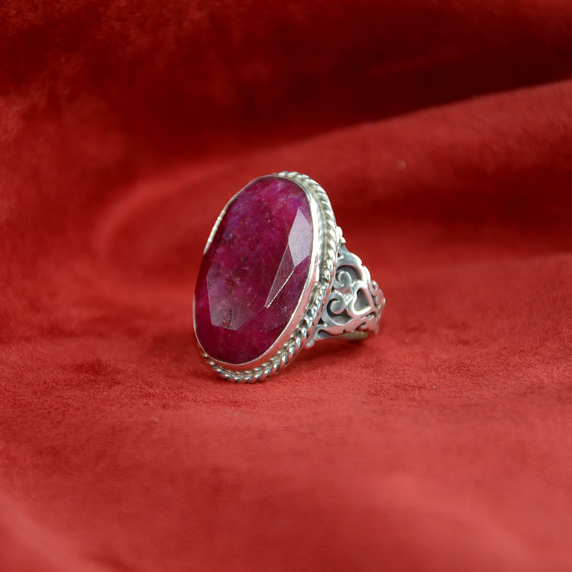 Ankanın Gözü Gümüş Yüzük