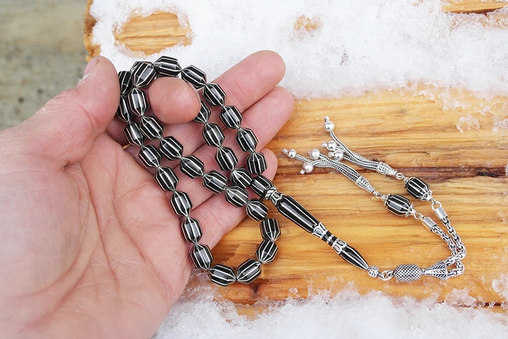 Oltu Taşı Traşlı Kesme On İkili Karpuz  Dilim İşlemeli Tespih