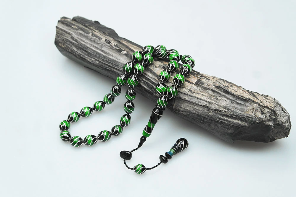 Oltu Taşı Ve Yeşil Galalith Çeşmi Bülbül İşlemeli Tespih