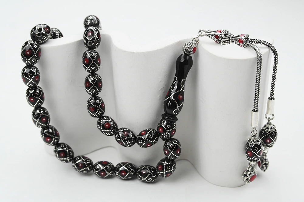 Oltu Taşı  Beyzi Fiyonk Kırmızı İşlemeli Tespih