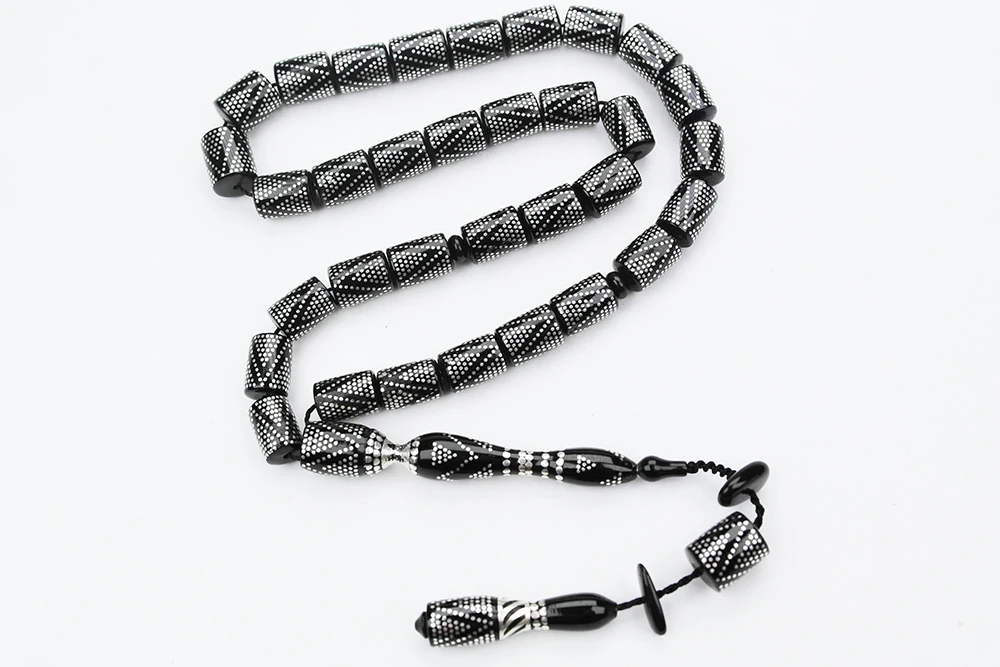 Kesme Piramit Zikzak İşlemeli Oltu Taşı  Tespih