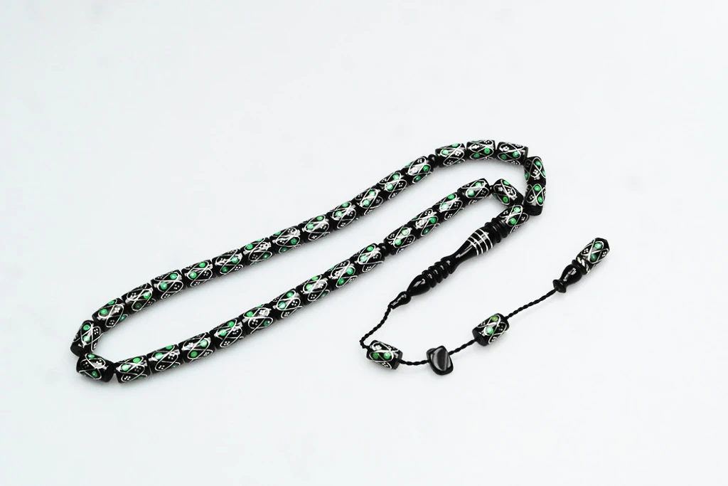 Oltu Taşı Yeşil Örgü İşlemeli Tespih