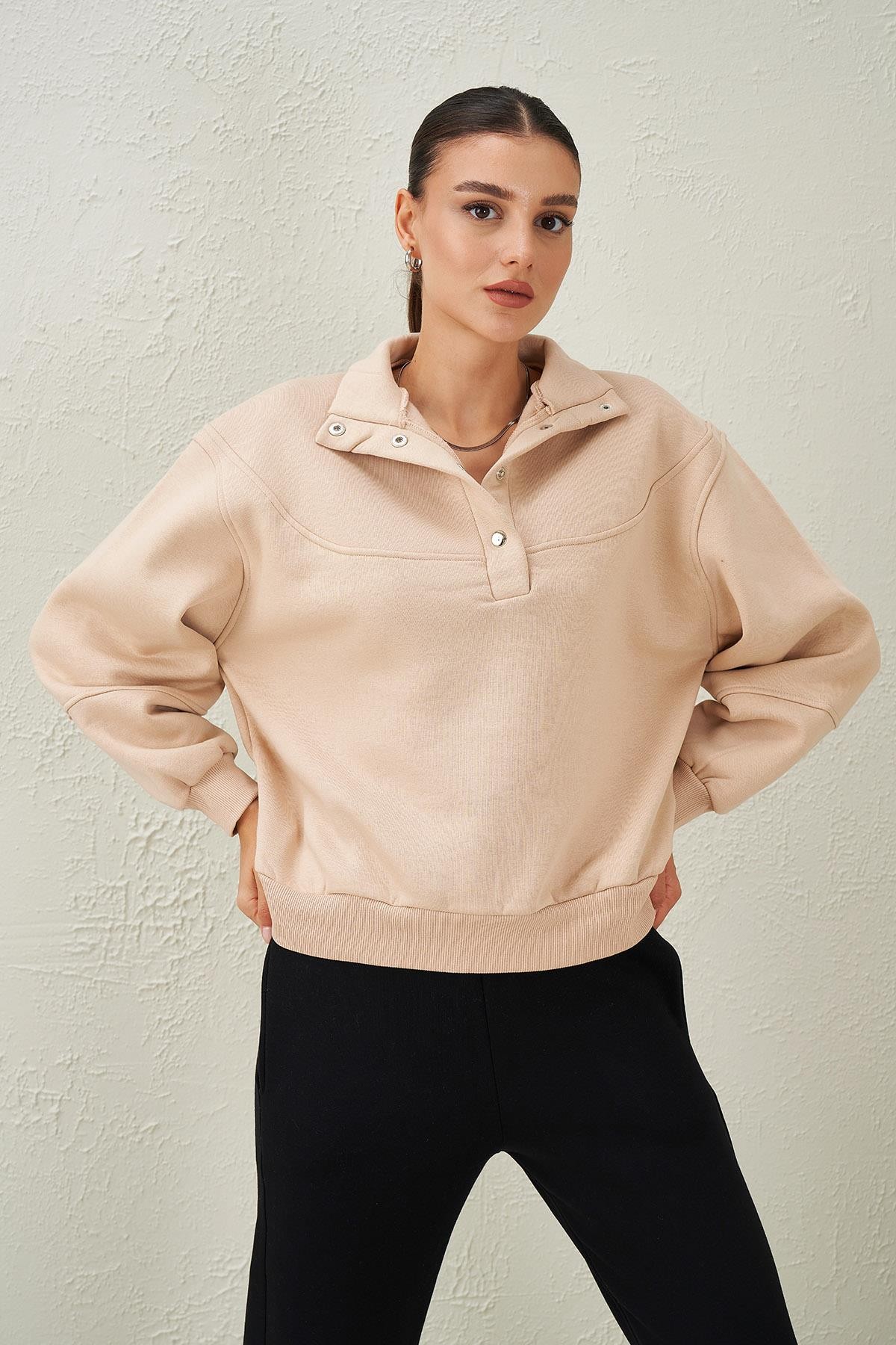 Kadın ( 25130 ) Dik Yaka Önü Çıtçıtlı Üç İplik Sweatshirt