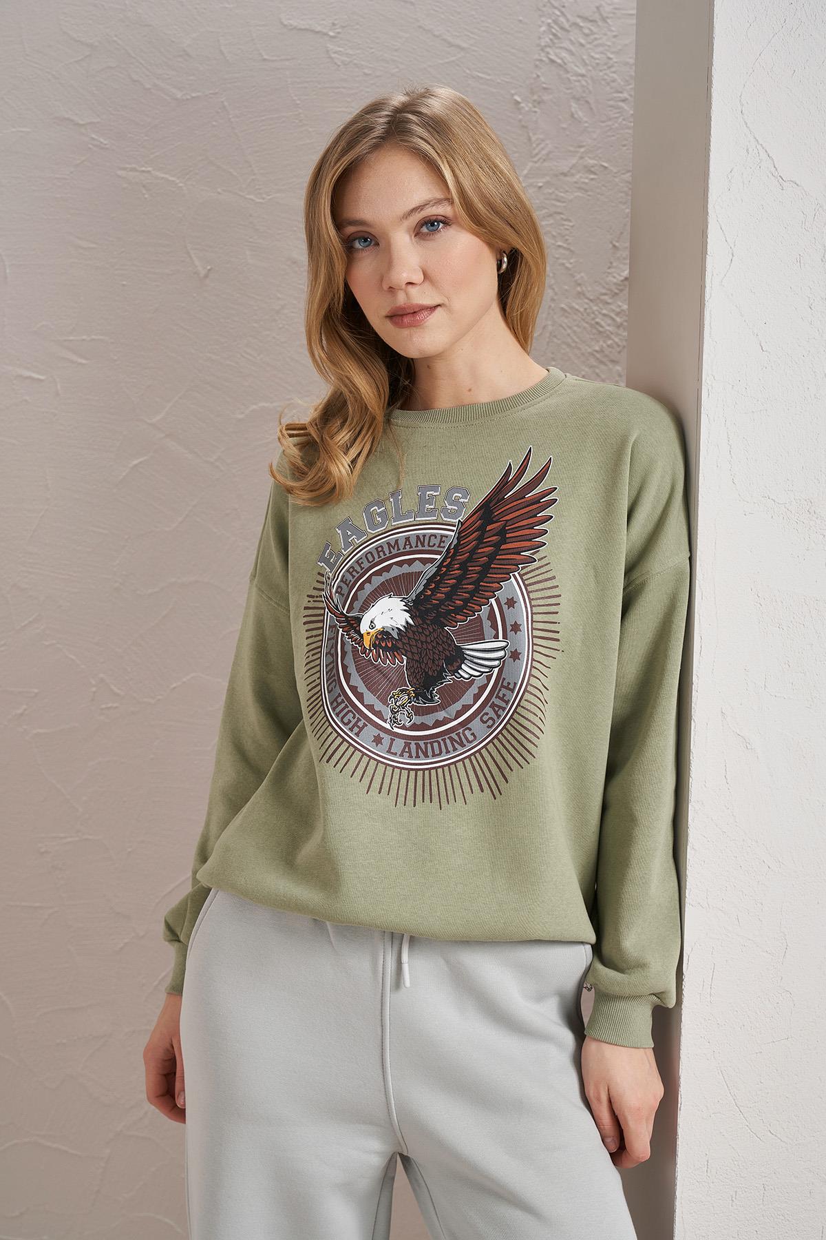 Kadın Bisiklet Yaka Eagles Baskılı Üç İplik Basic Sweatshirt