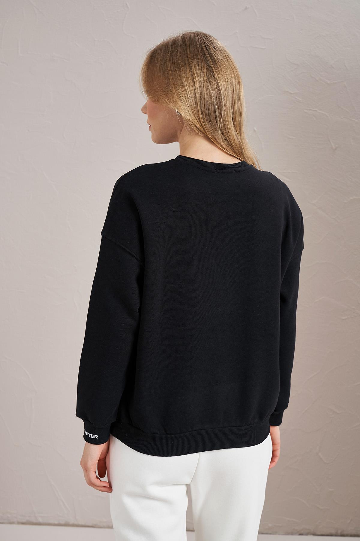 Kadın Bisiklet Yaka Unique Way Baskılı Üç İplik Sweatshirt