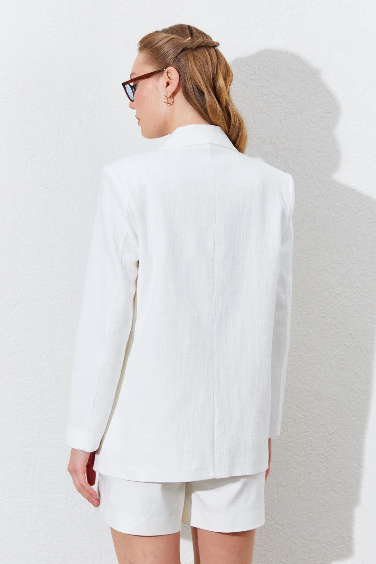 Kadın Çift Düğmeli Kapak Cepli Keten Blazer Ceket