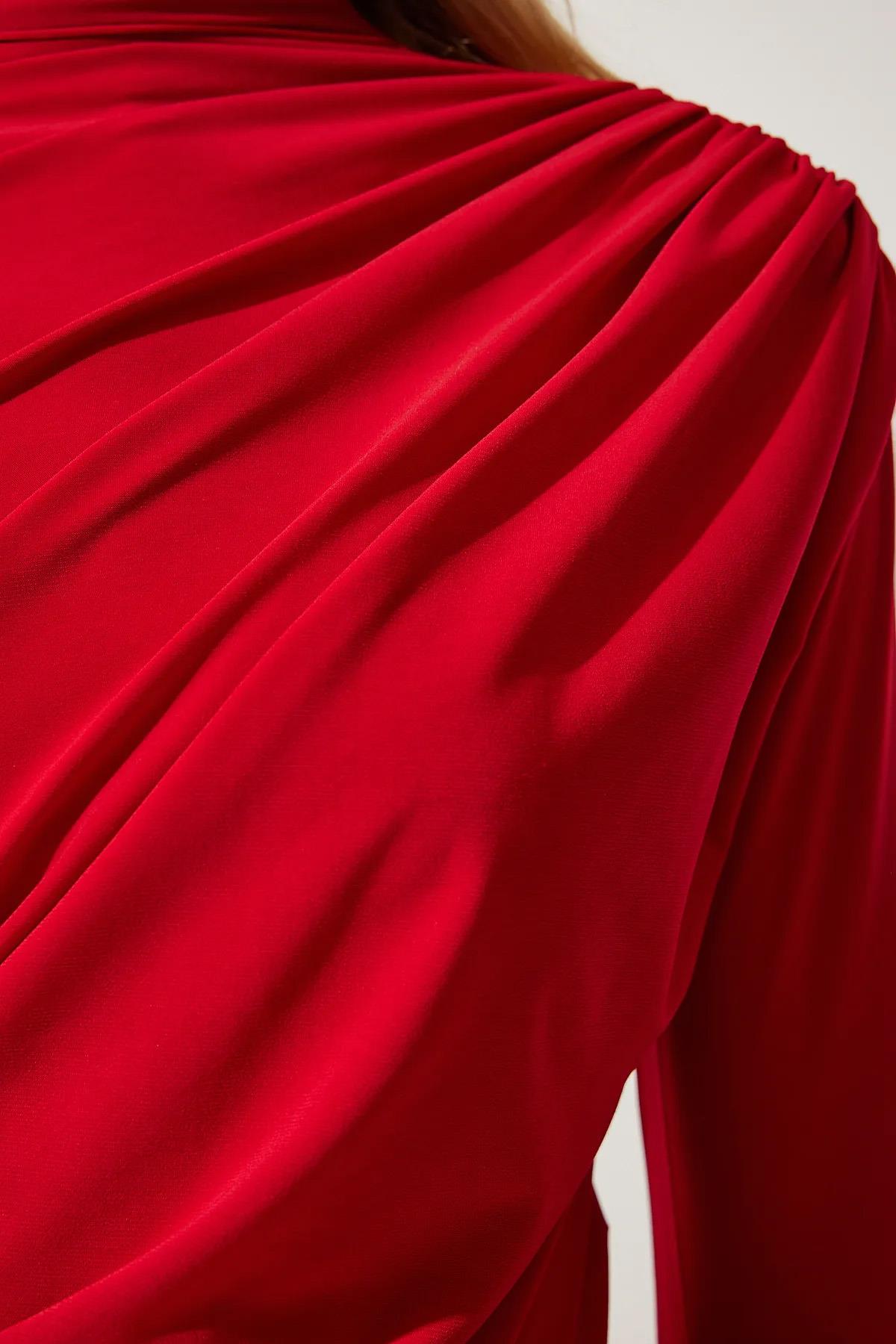 Kadın Dik Yakalı Omuz Bel Drapeli Bluz