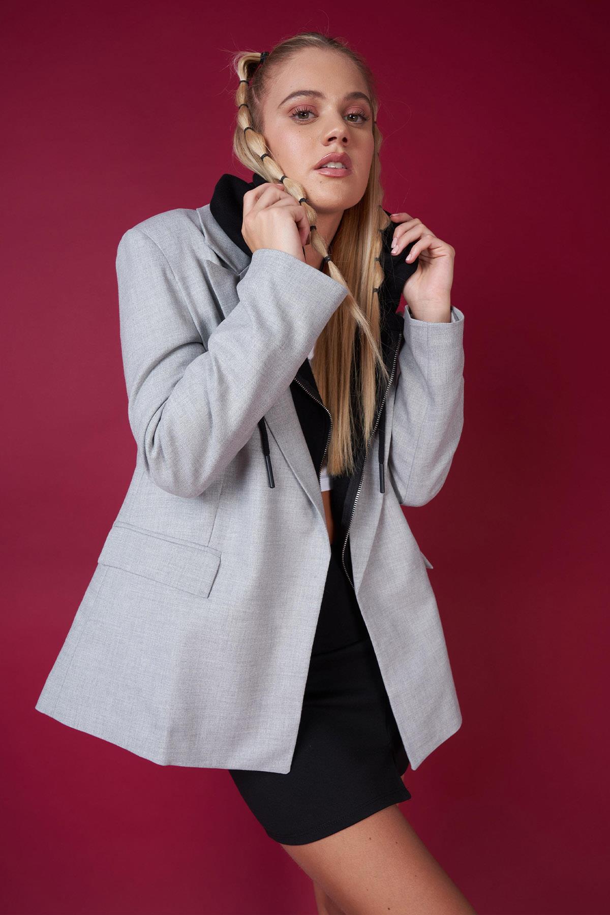 Kadın Kol Katlamalı Blazer Poliviskon Ceket