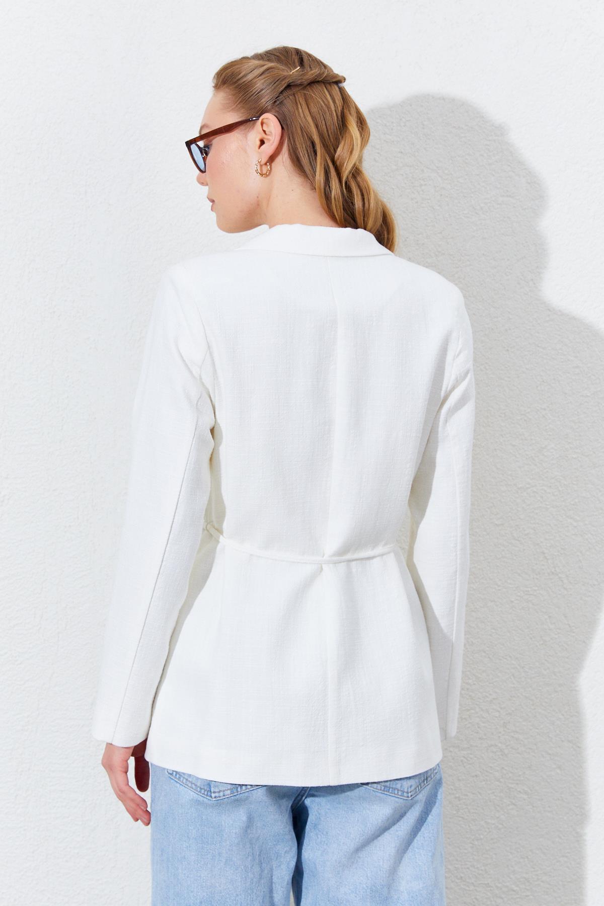 Kadın Önü Bağlamalı Fleto Cepli Keten Blazer Ceket