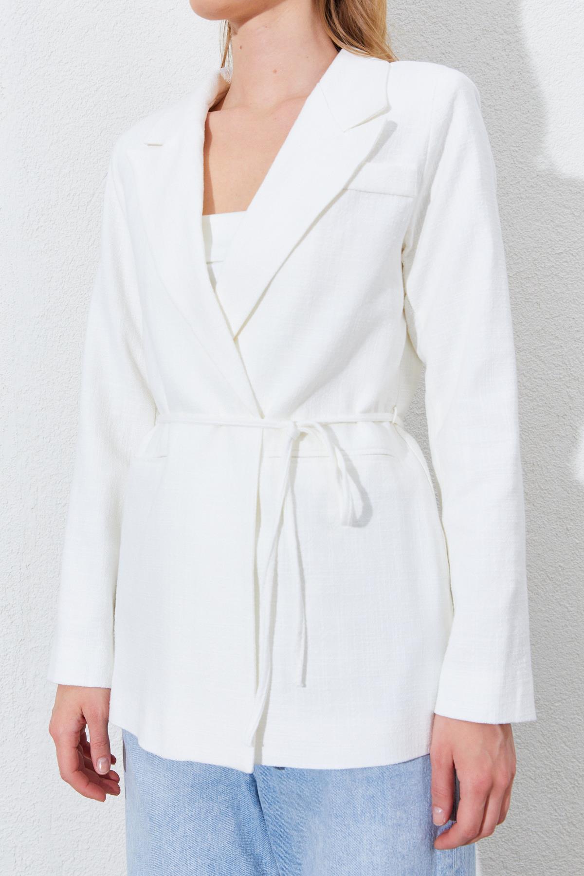 Kadın Önü Bağlamalı Fleto Cepli Keten Blazer Ceket