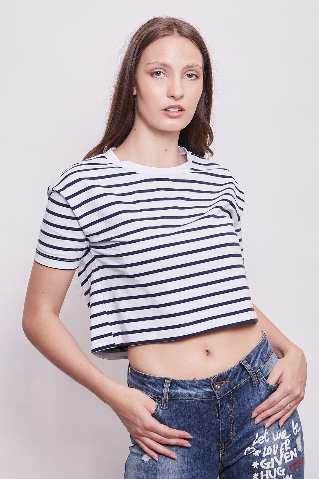 Kadın Bisiklet Yaka Çizgili Crop Tişört