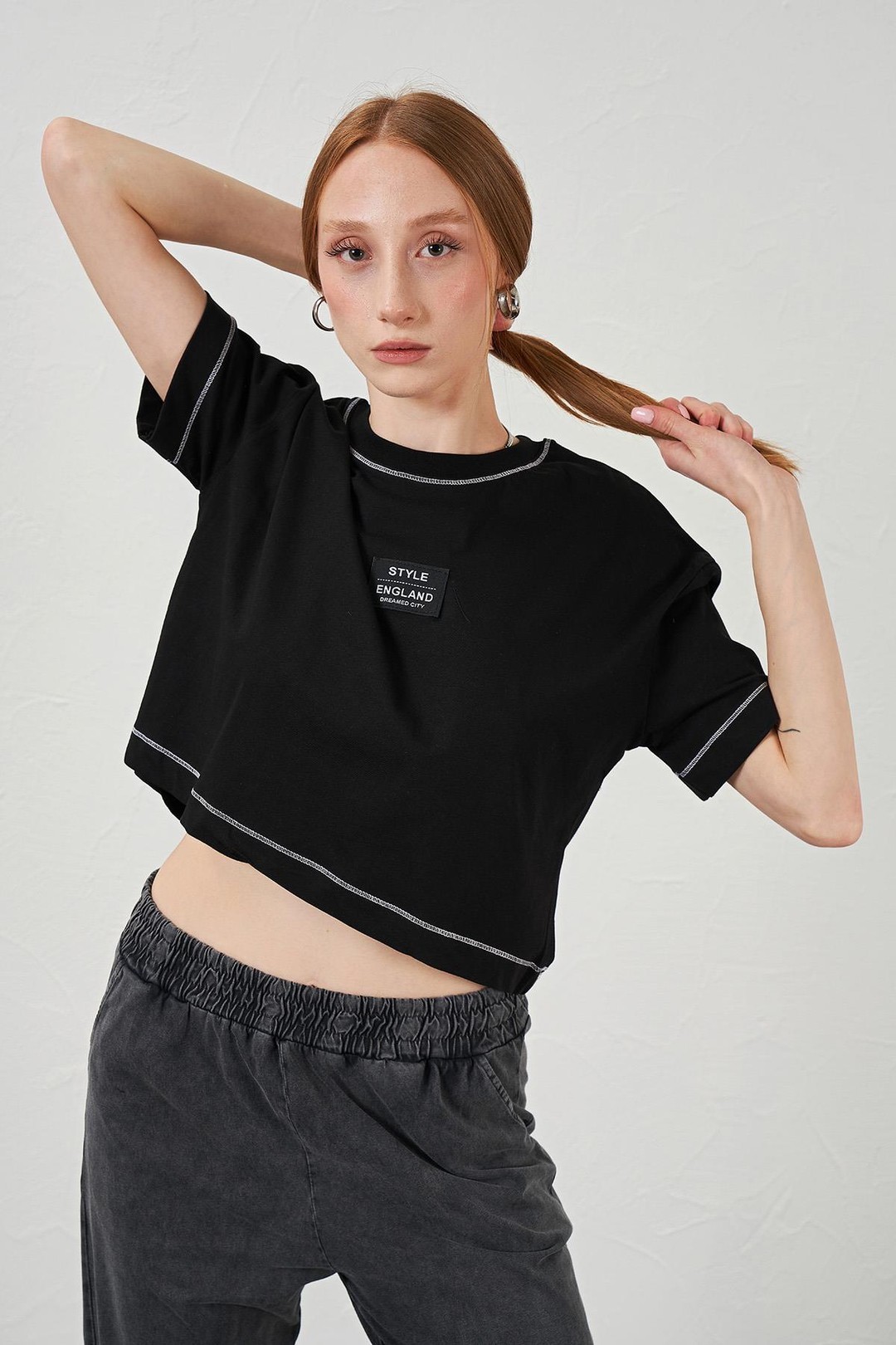 Kadın Bisiklet Yaka Karyoka Dikişli Basic Süprem Crop Tişört