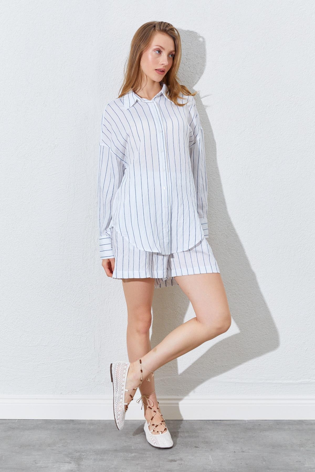 Kadın Oversize Gömlekli Şortlu Takım
