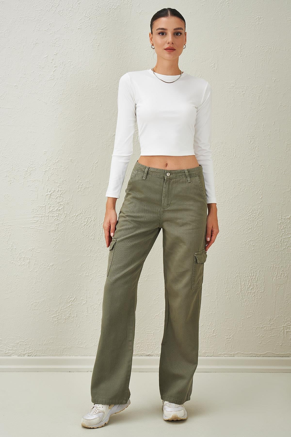 Kadın Bisiklet Yaka Scuba Kumaş Crop Bluz