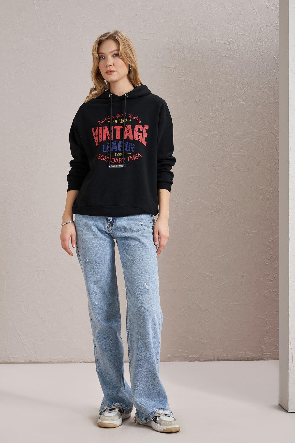 Kadın Wintage Baskılı Cepsiz Kapüşonlu Sweatshirt