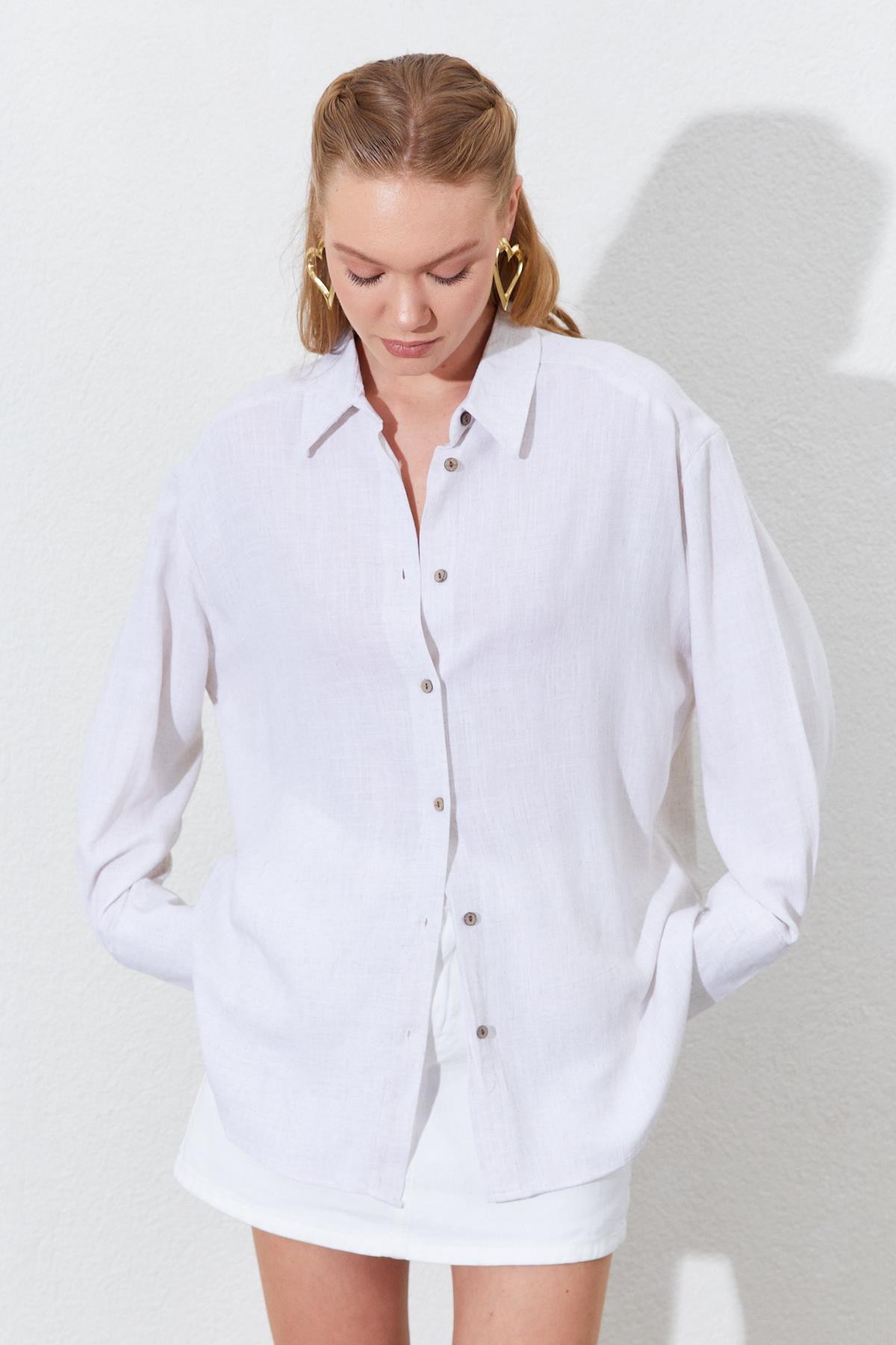 Kadın Oversize Keten Gömlek