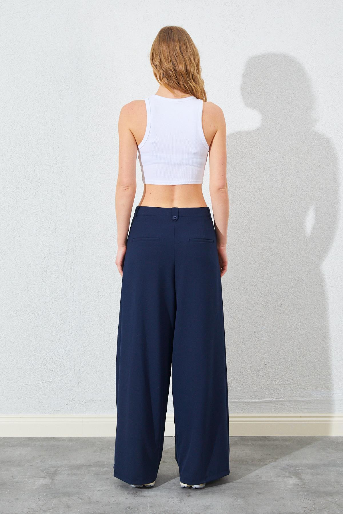 Kadın Çift Pileli Bol Kesim Poliviskon Pantolon