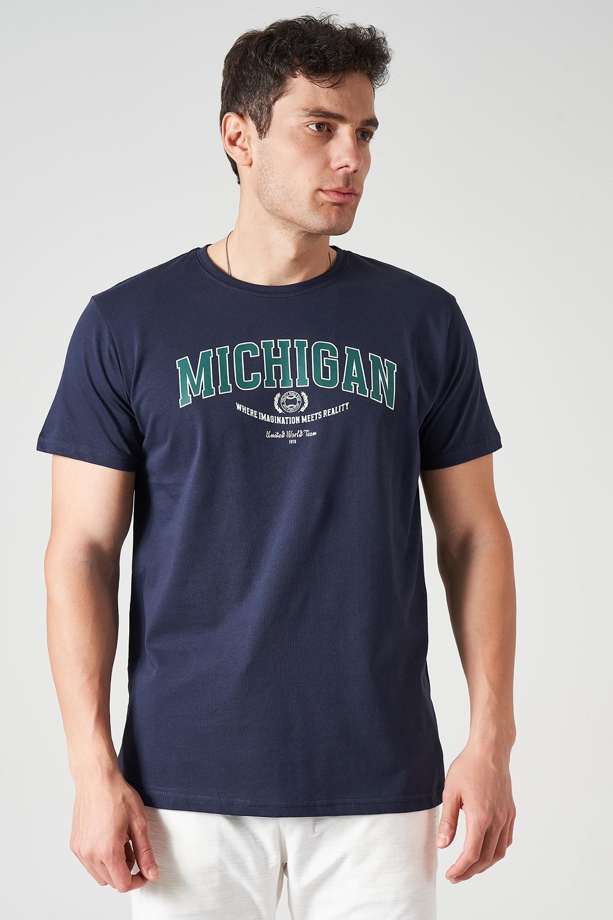 Erkek Bisiklet Yaka MICHIGAN Baskı Tişört