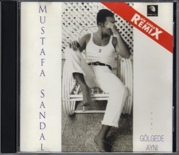 Mustafa Sandal – Gölgede Aynı