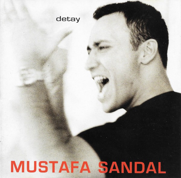 Mustafa Sandal – Detay