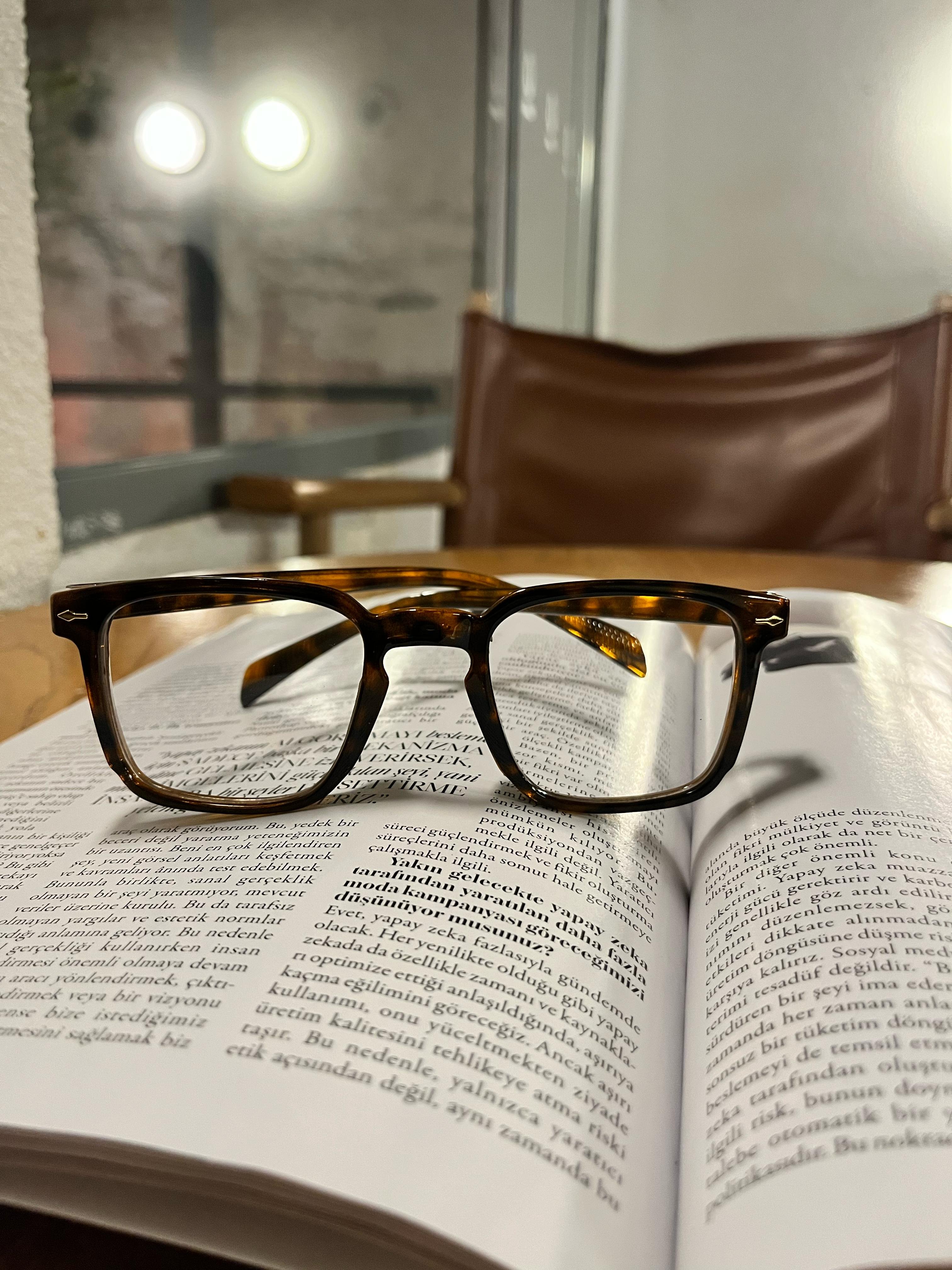 Mira Oversize Retro Optik Uyumlu Blue Block Mavi Işık Koruyucu Gözlük Kahverengi