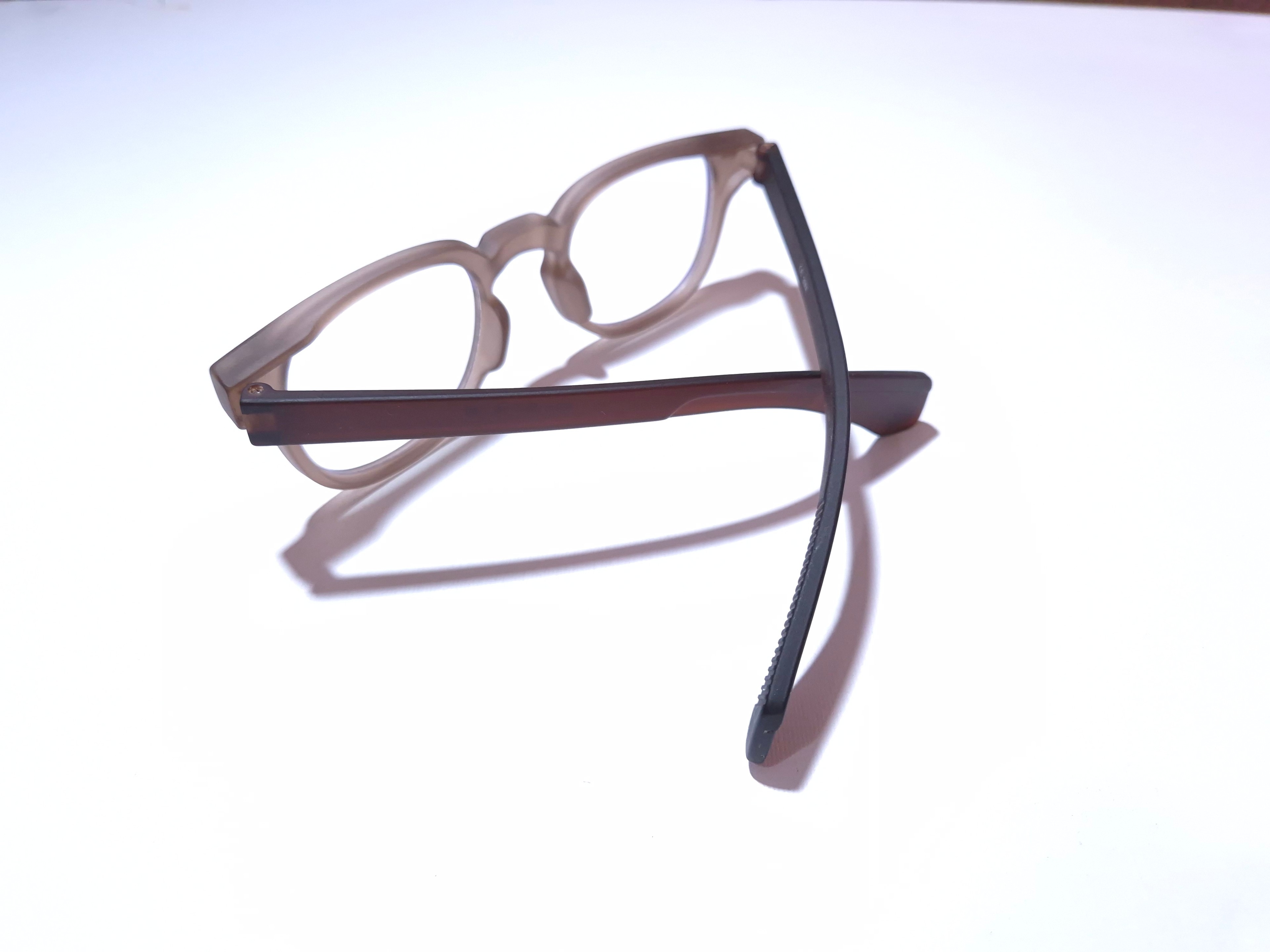 Sara Soft Mat Dokulu Blue Block Mavi Işık Koruyucu Optik Gözlük