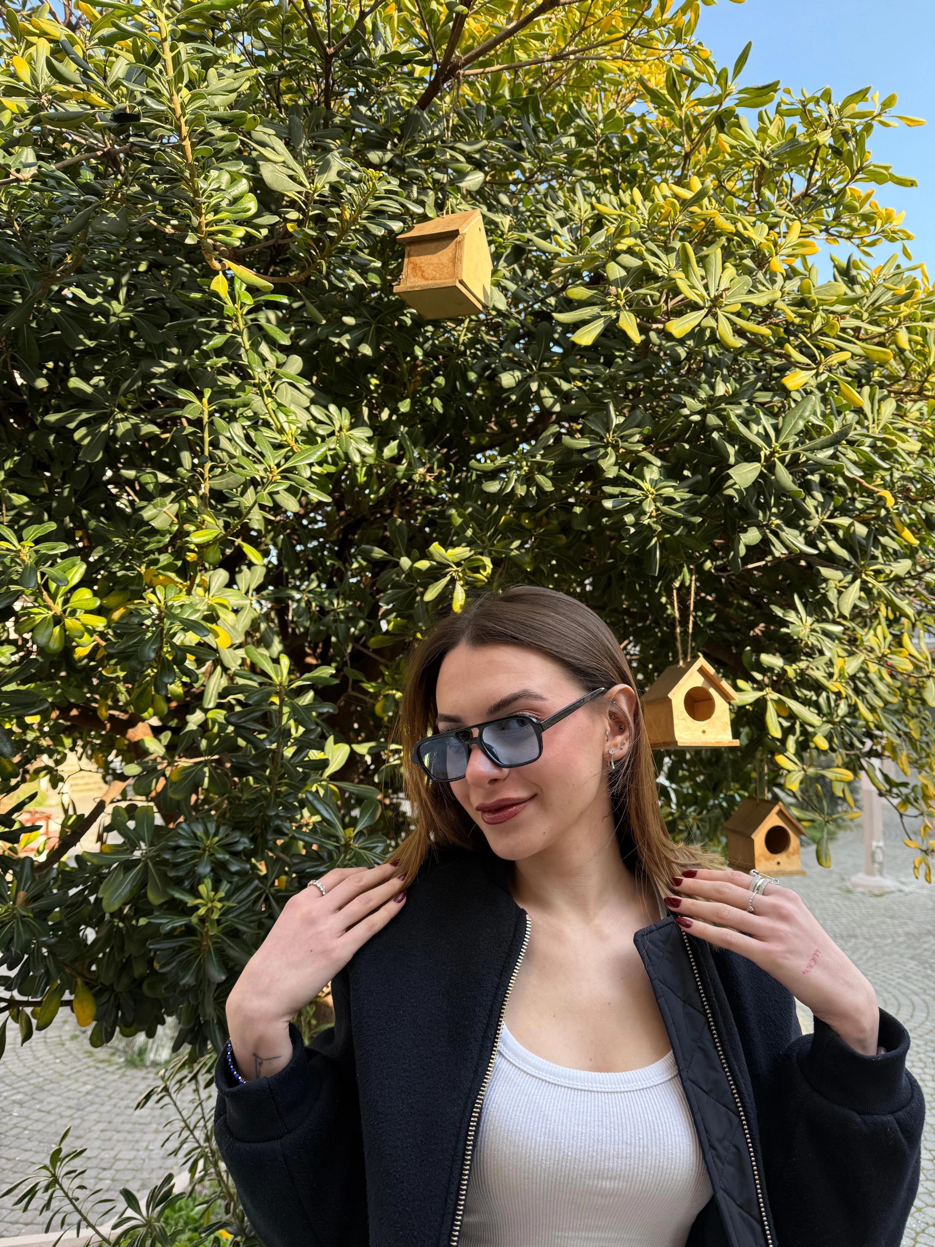 Freya Black Yeni Sezon Mavi Camlı Dikdörtgen Güneş Gözlüğü