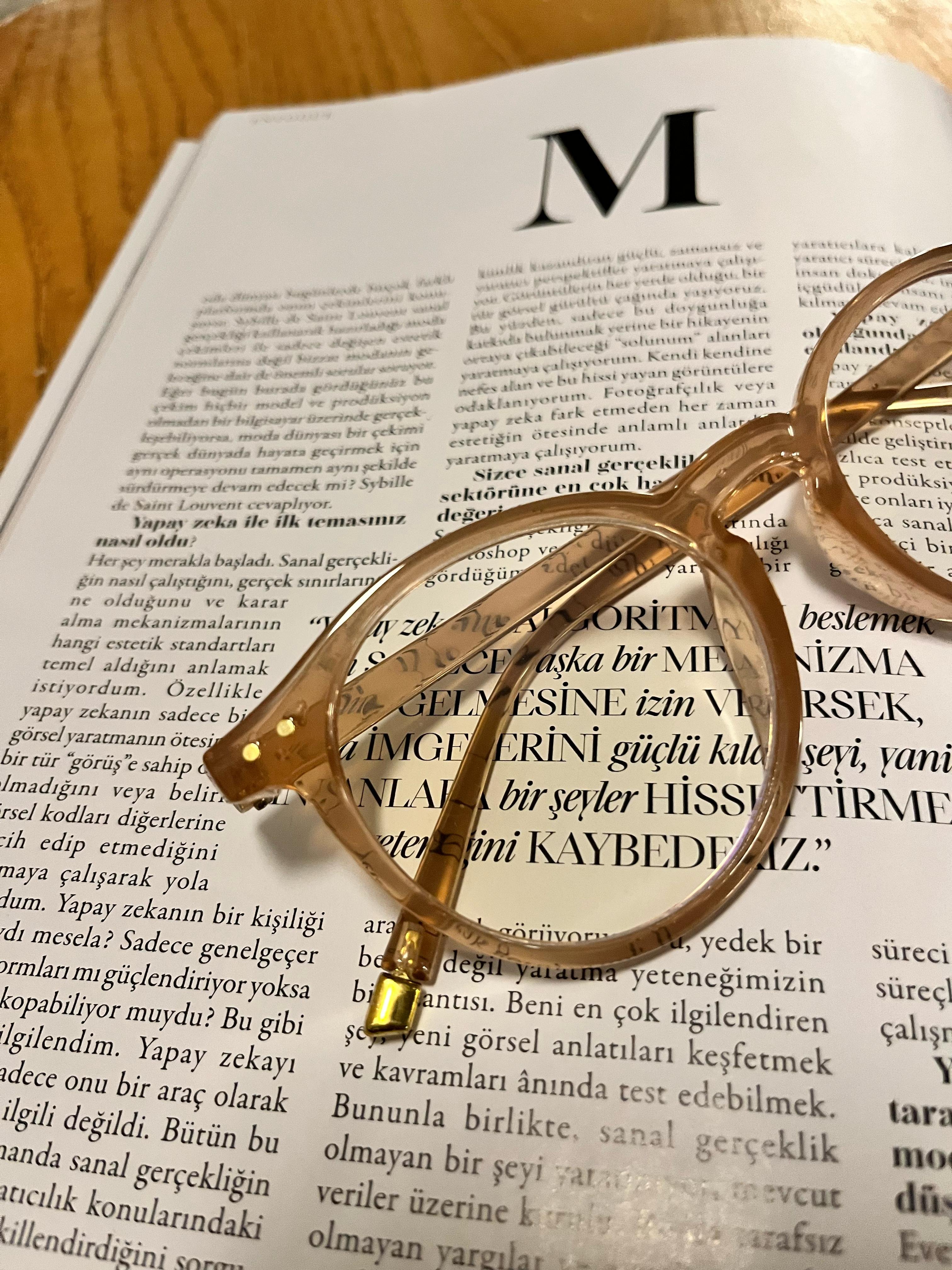 Liva Soft Pembe Şeffaf Cat Eye Optik Uyumlu Blue Block Mavi Işık Koruyucu Gözlük Pudra