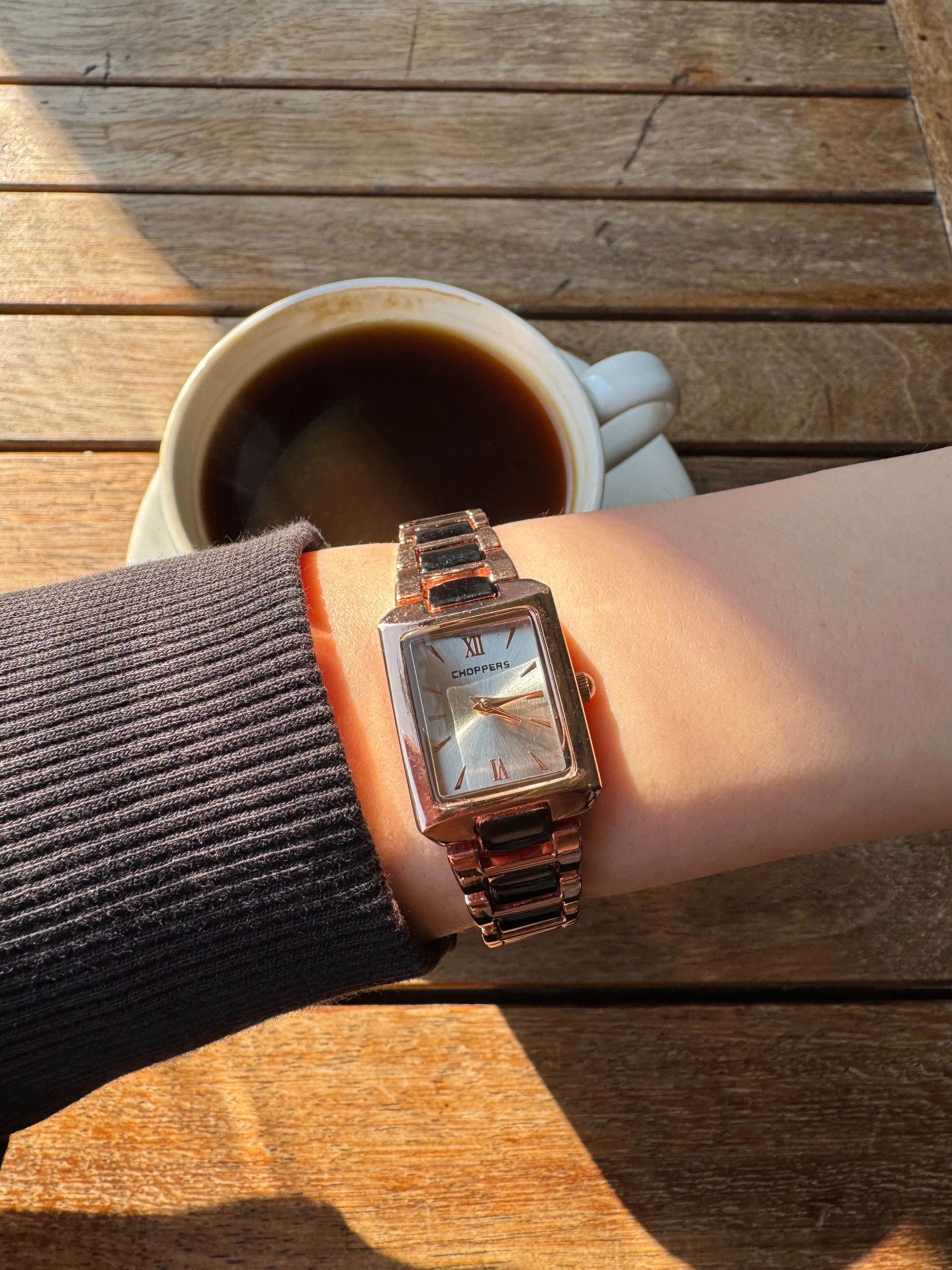 Lena Elara Metal Kordon Dikdörtgen Kasa Yeni Sezon Kadın Kol Saati Rose Gold (Metalik Gümüş Kadran)