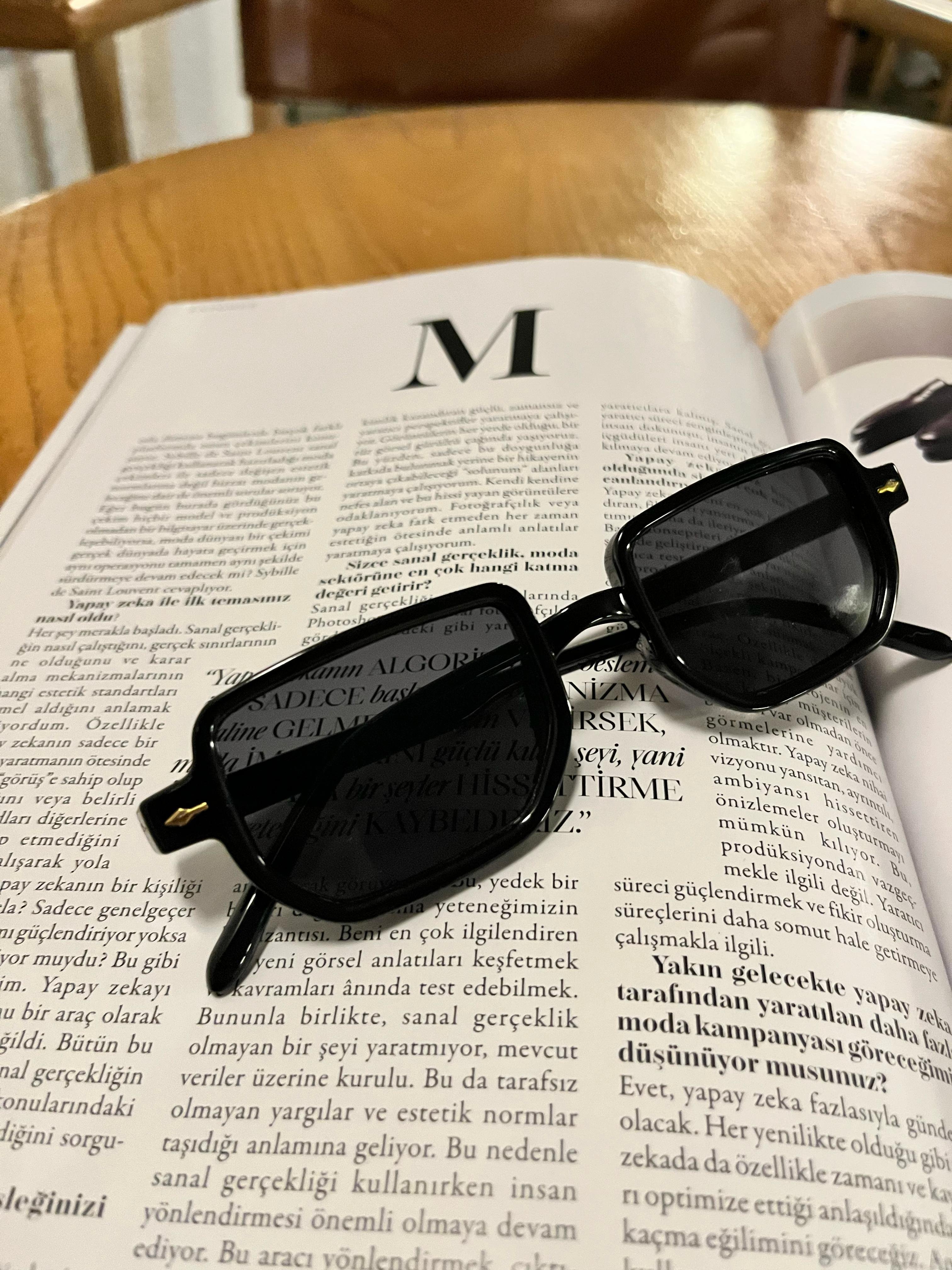 Chloe Black Yeni Sezon Dikdörtgen Güneş Gözlüğü