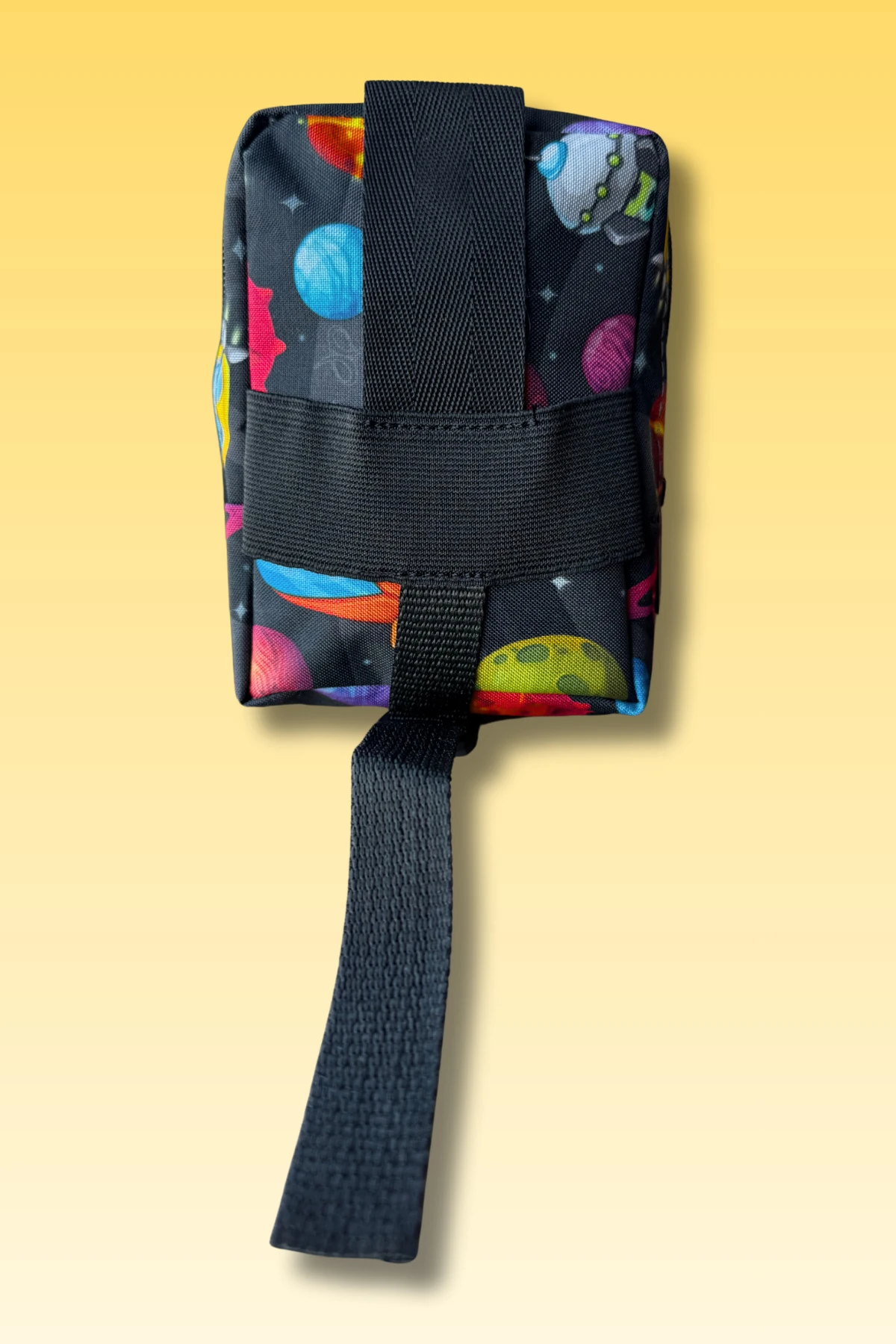 Köpek Tasmasına Takılabilir Çanta – Mini Boy, Kaka Poşeti & Ödül Maması Saklama Çantası