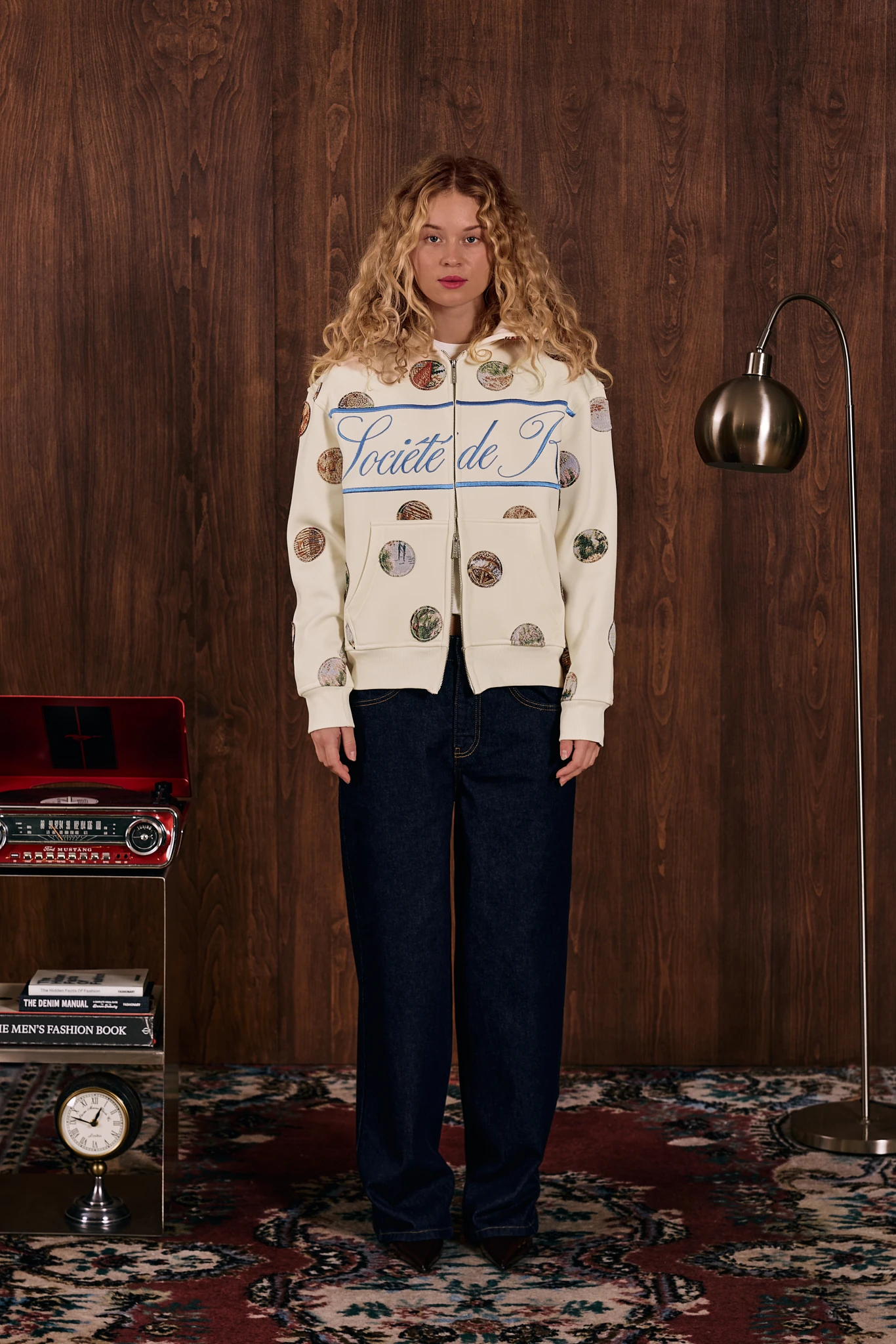 Polka Dotline Aplike Detaylı Fermuarlı Sweatshirt Krem