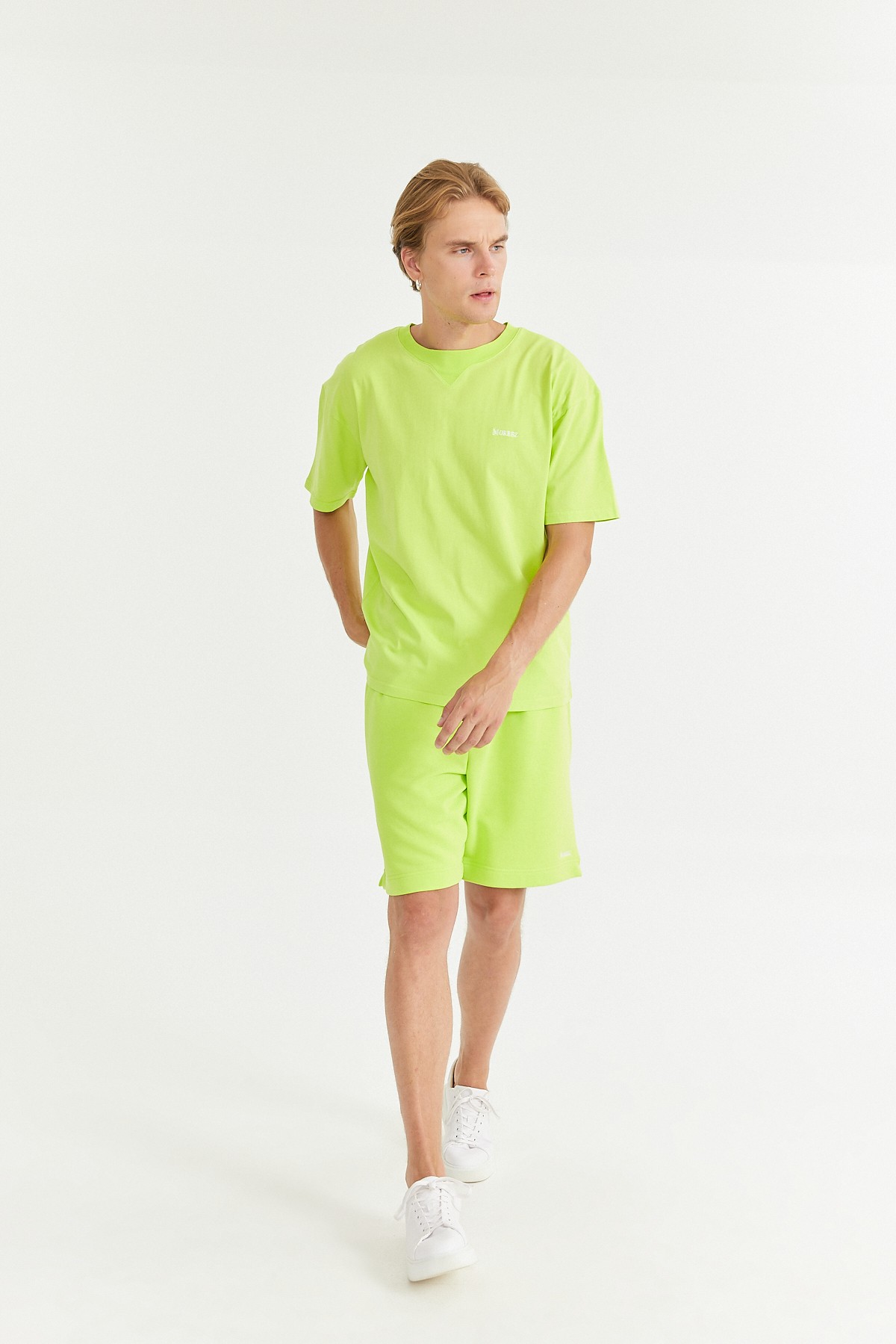 Yeşil Essentials Oversize T-Shirt