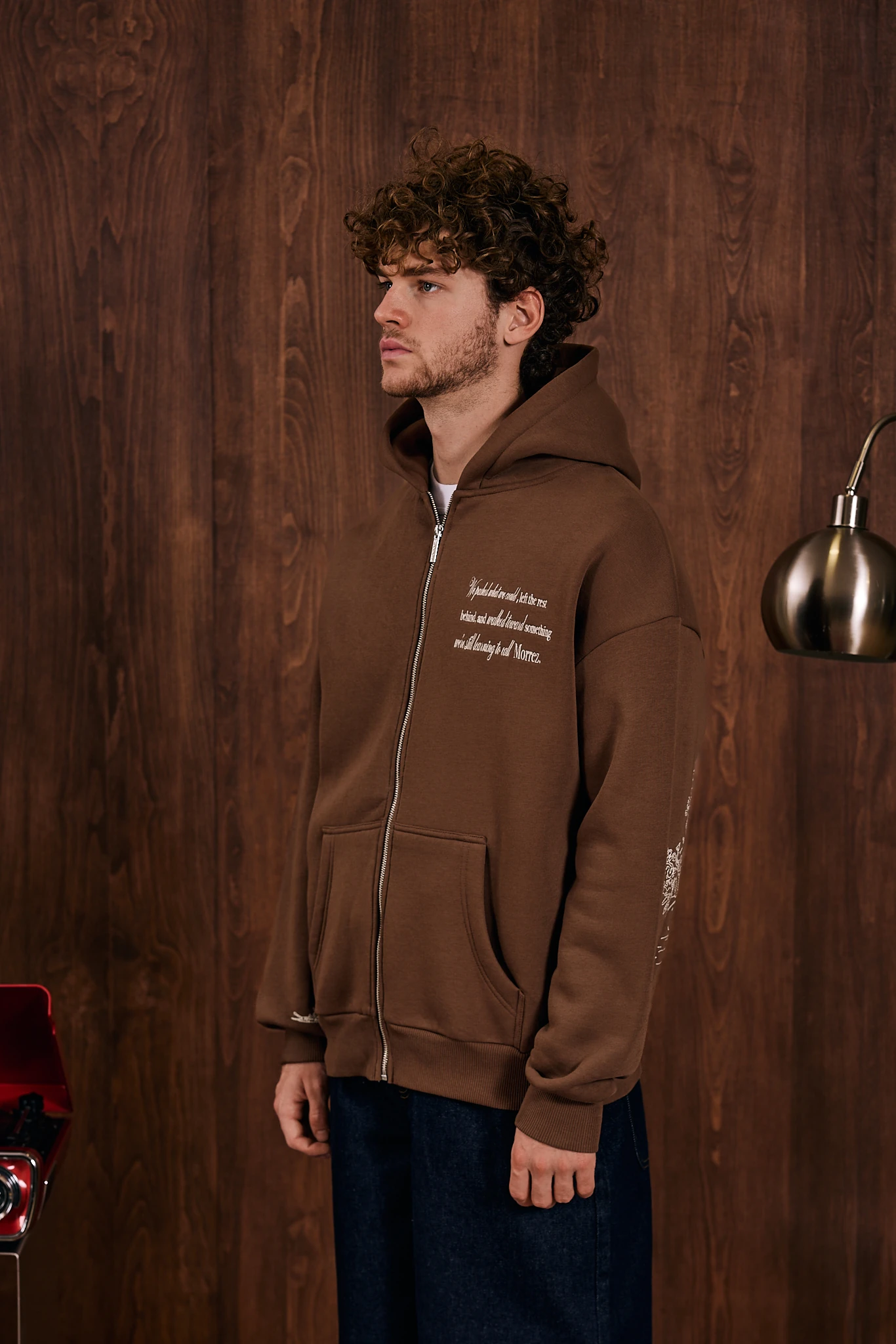 Hidden Forest Nakış Detaylı Fermuarlı Sweatshirt Kahverengi