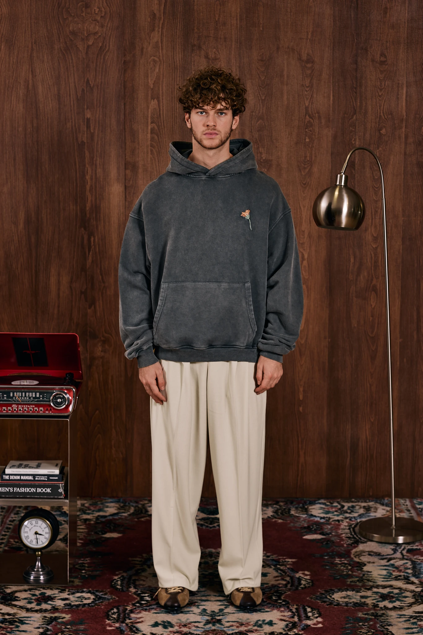 Bloom From Roots Anthrachite Wash Nakış Detaylı Hoodie Antrasit