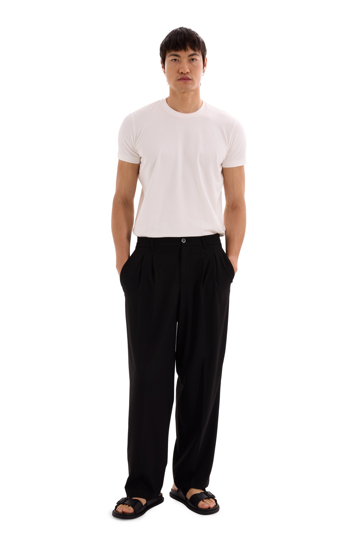 Black Pleated Woven Trousers