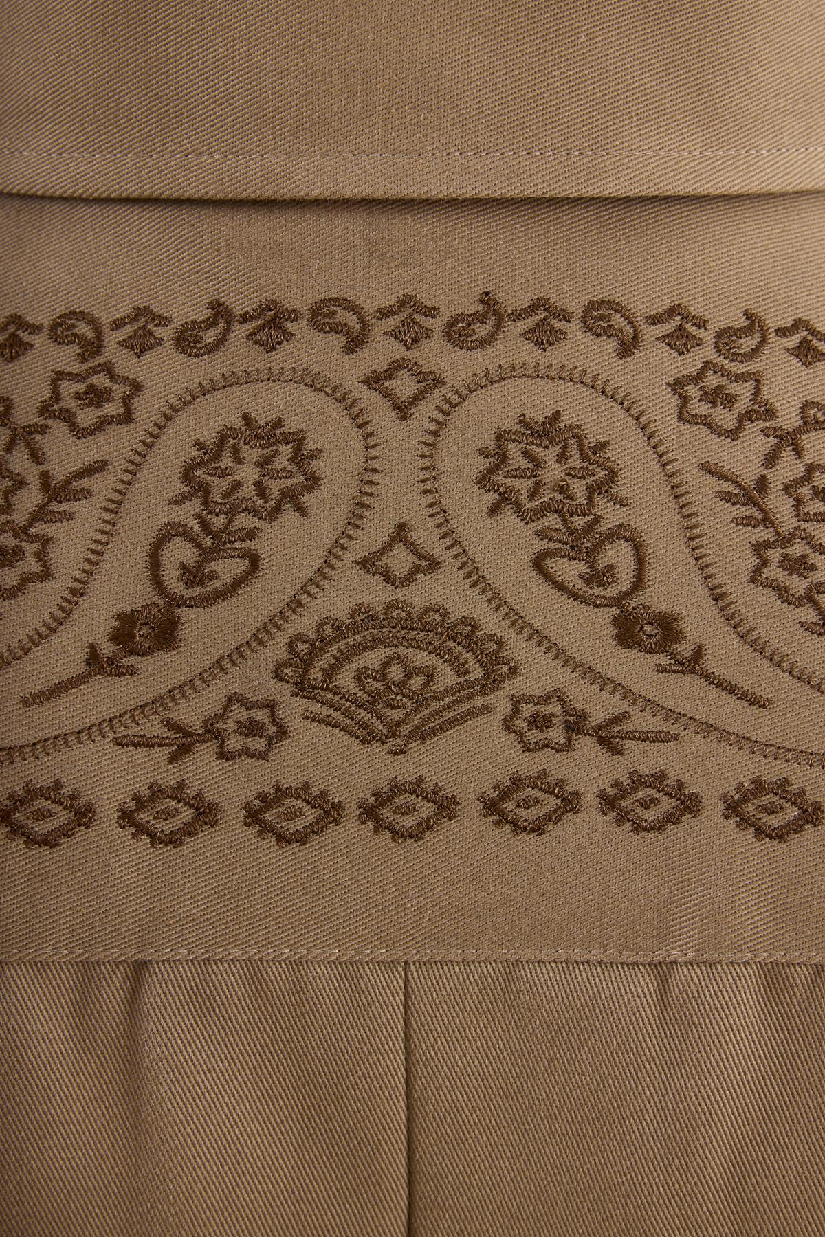 Anatolian Traces Embroidered Jacket // Brown