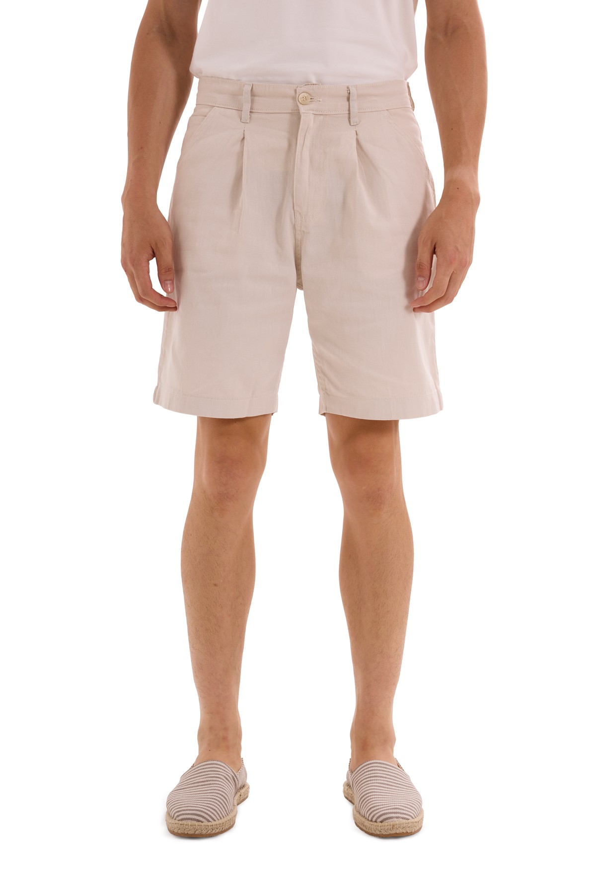 Cream Pleated Woven Shorts