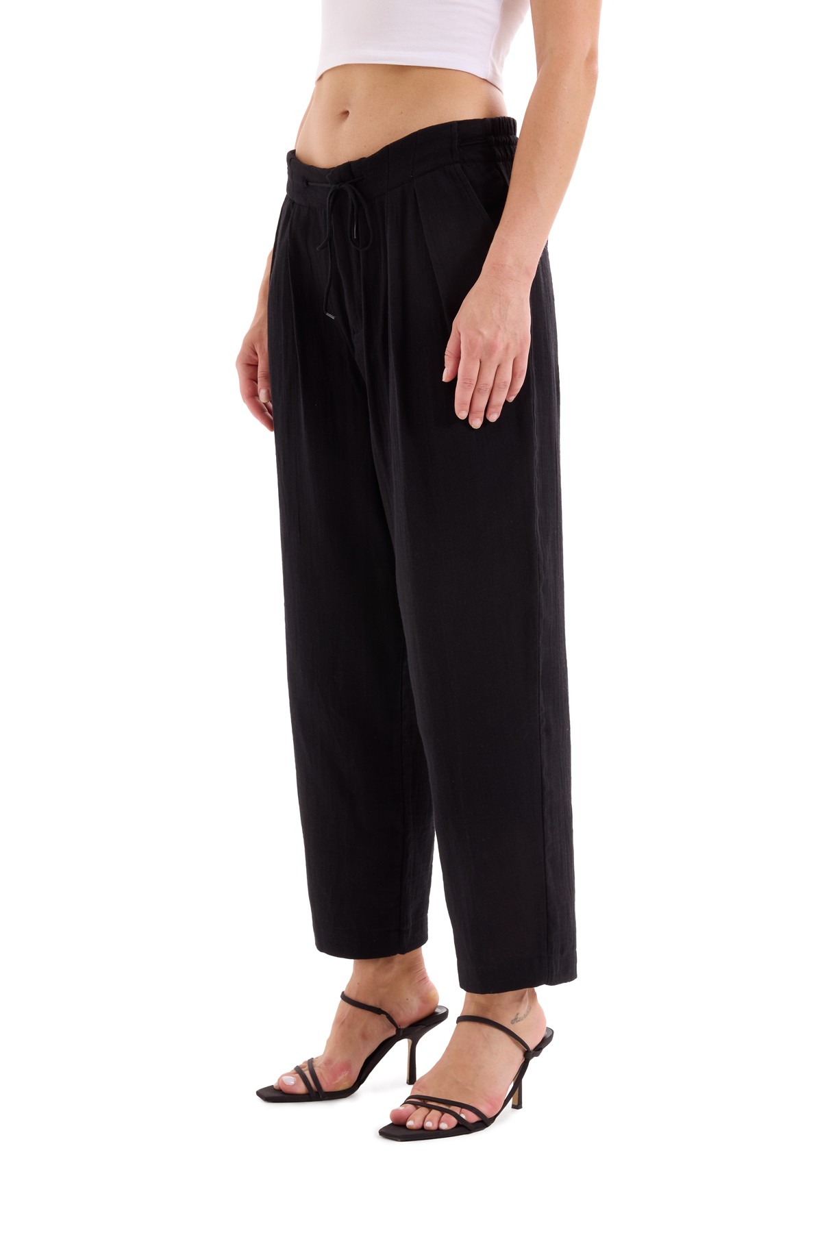 Black Muslin Pleated Trousers K