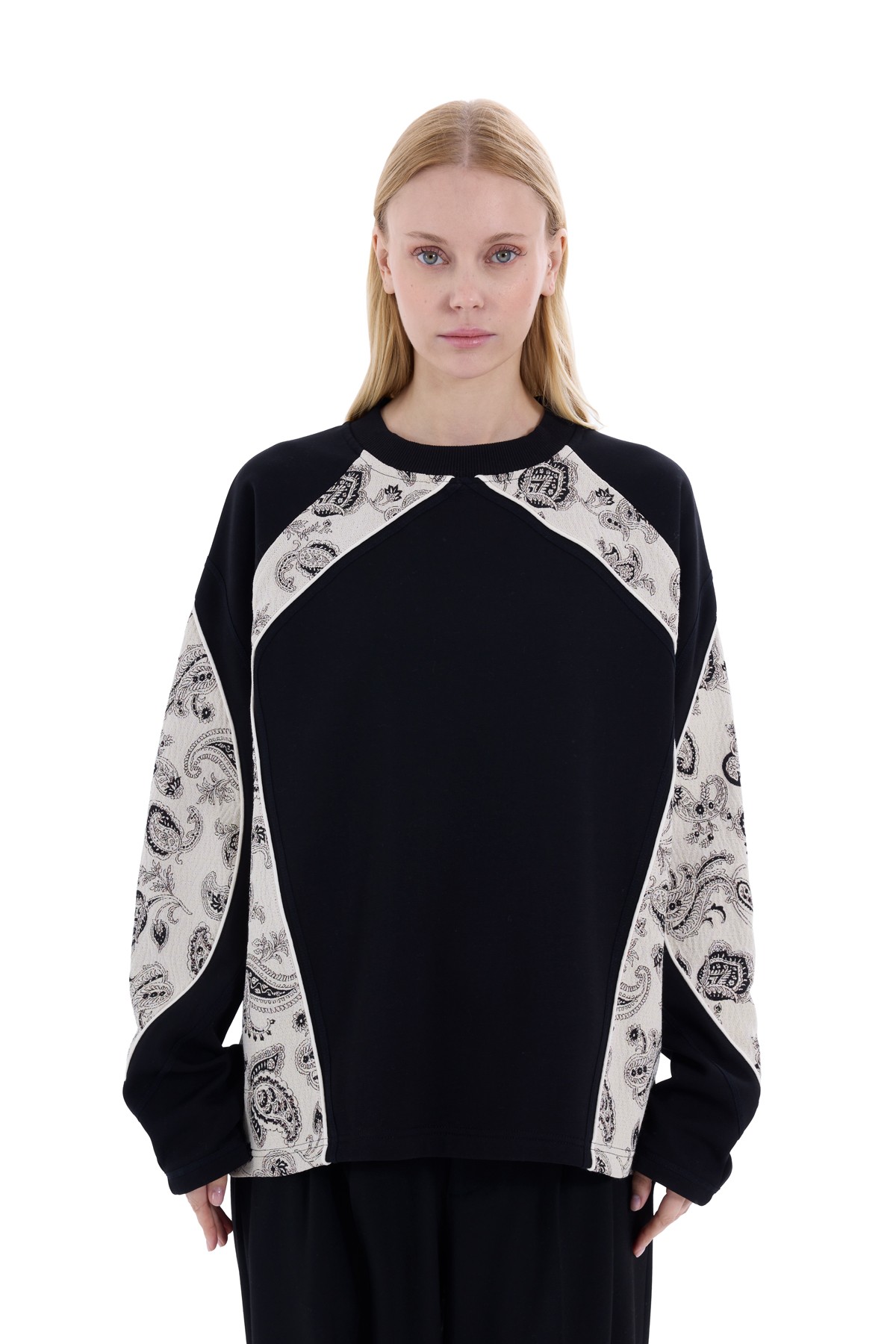 Mystic Anatolia // Woven Pattern Garnished Sweatshirt Black