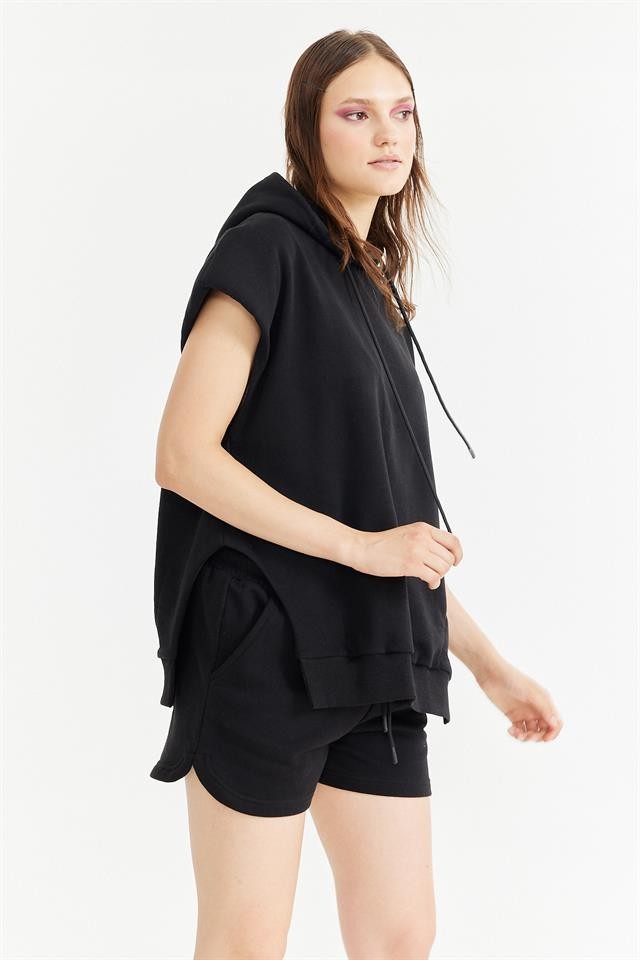 Black Padded Short Sleeve Sweatshirt