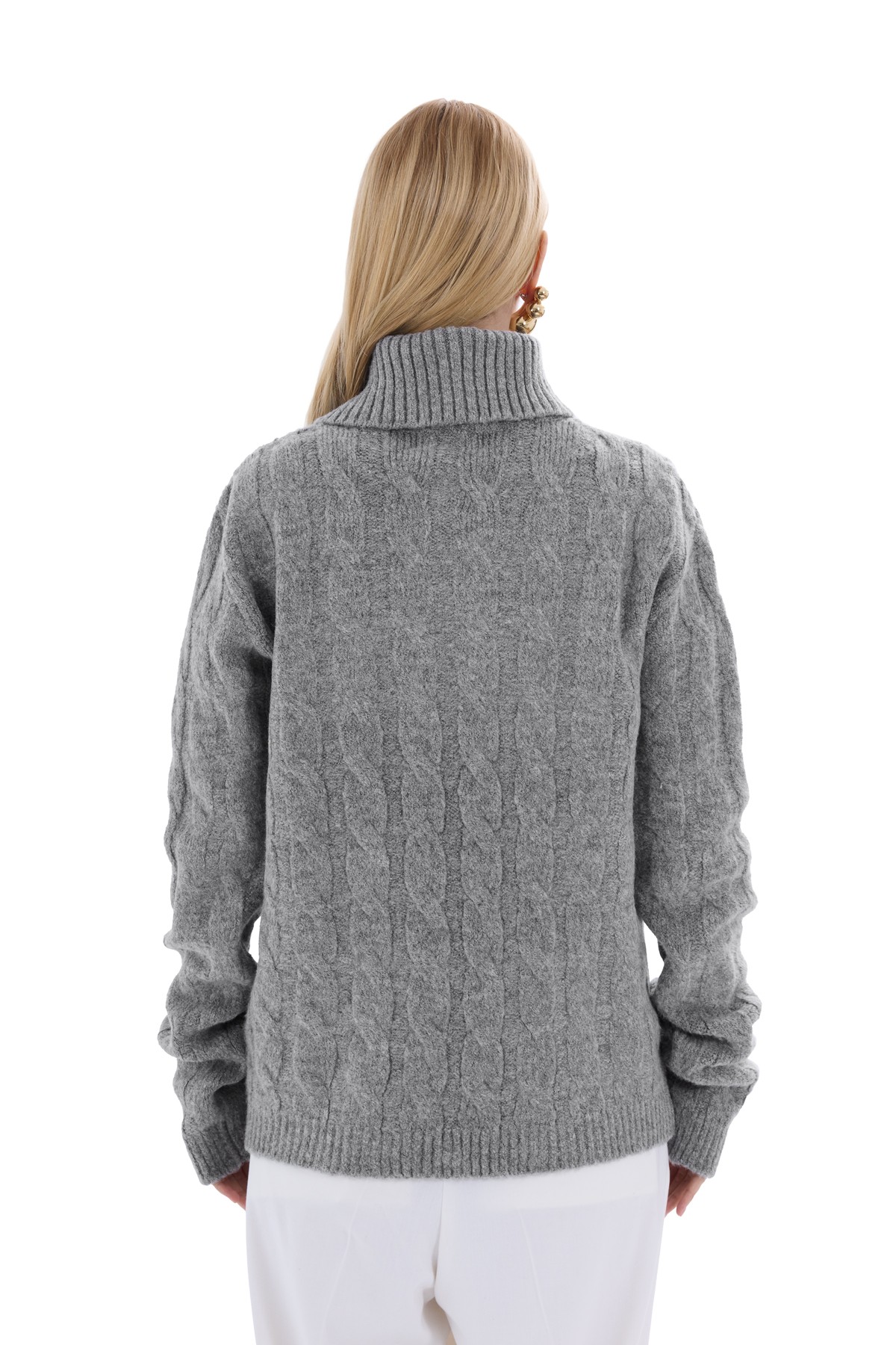 Gray Knitted Textured Knitwear