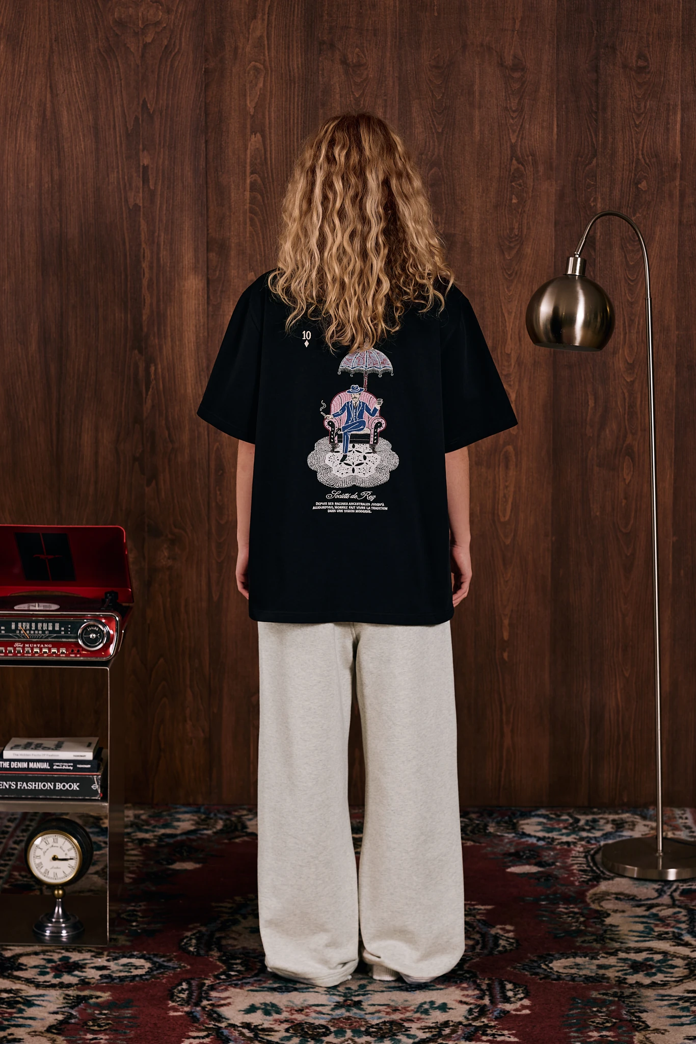 Lace Carpet 10 T-Shirt Siyah