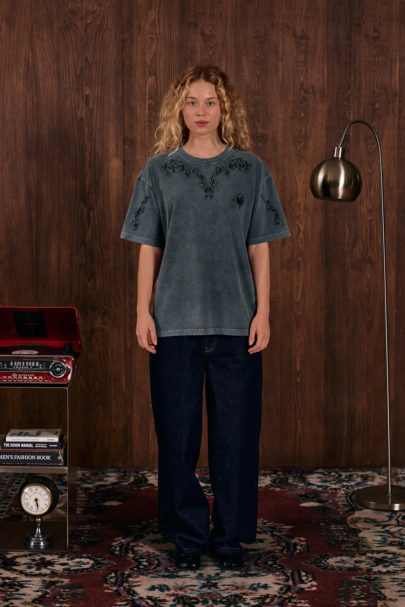 Anthracite Textured Motif T-Shirt Antrasit