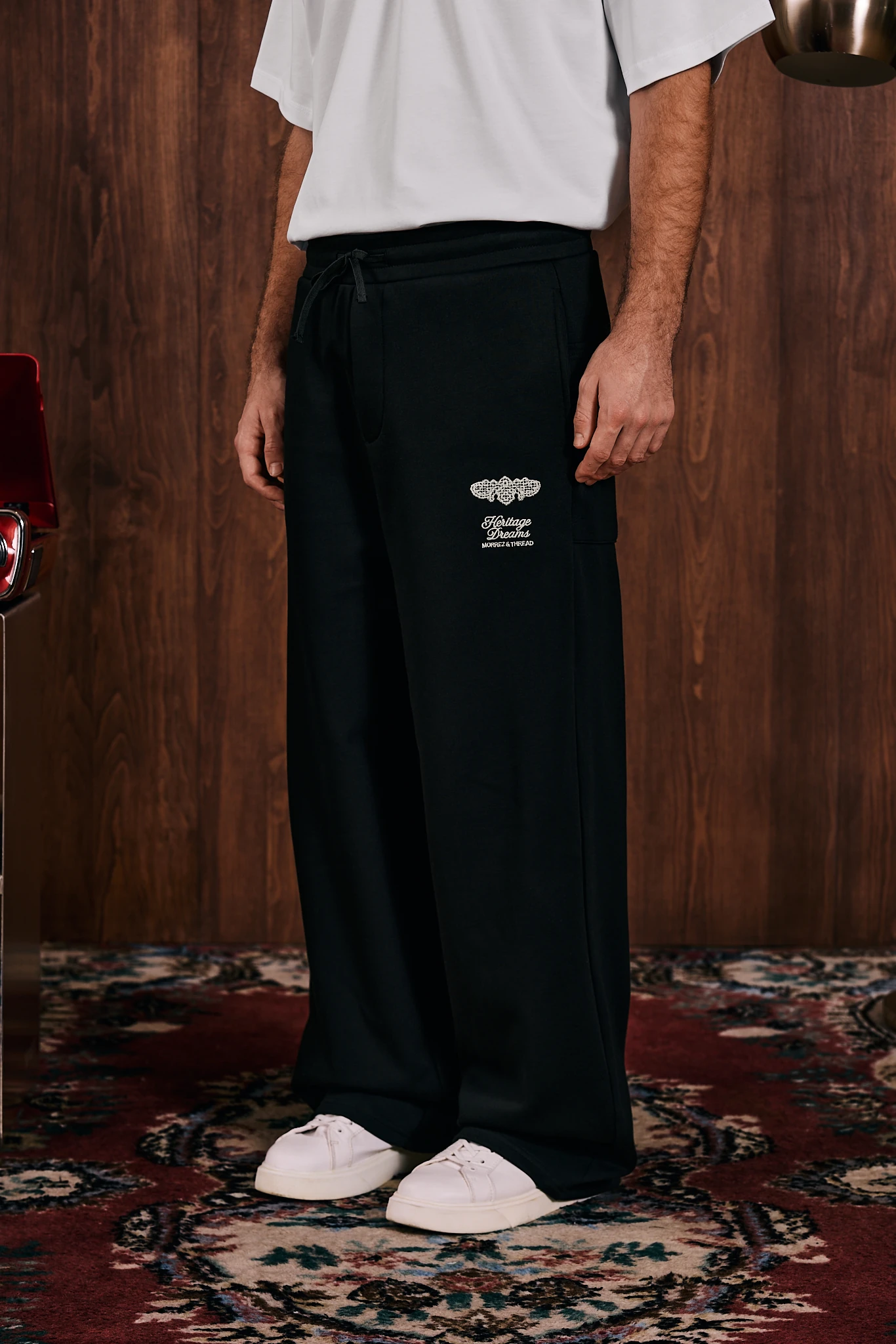 Rooted Lace House Nakış Detaylı Sweatpat Siyah