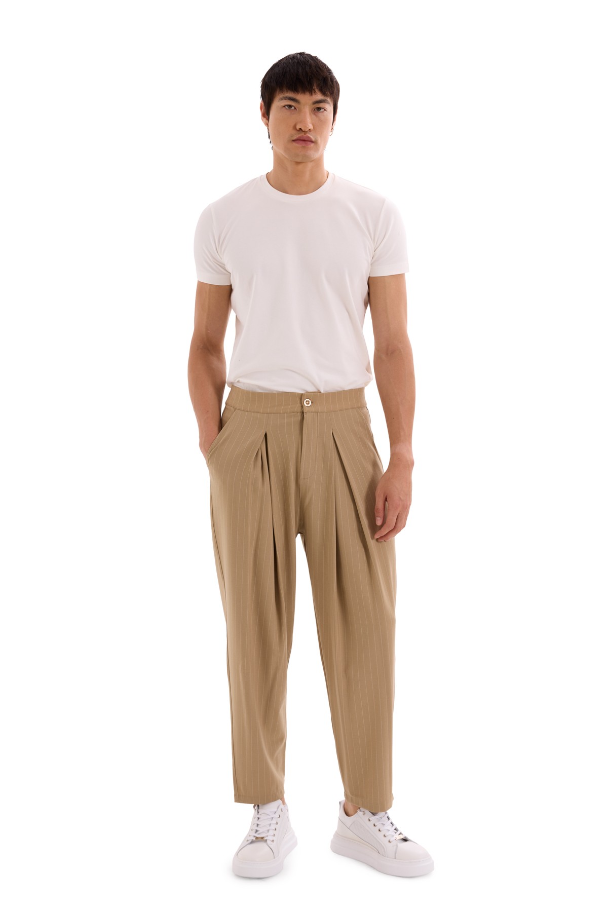 Woven Pleat Detail Trousers