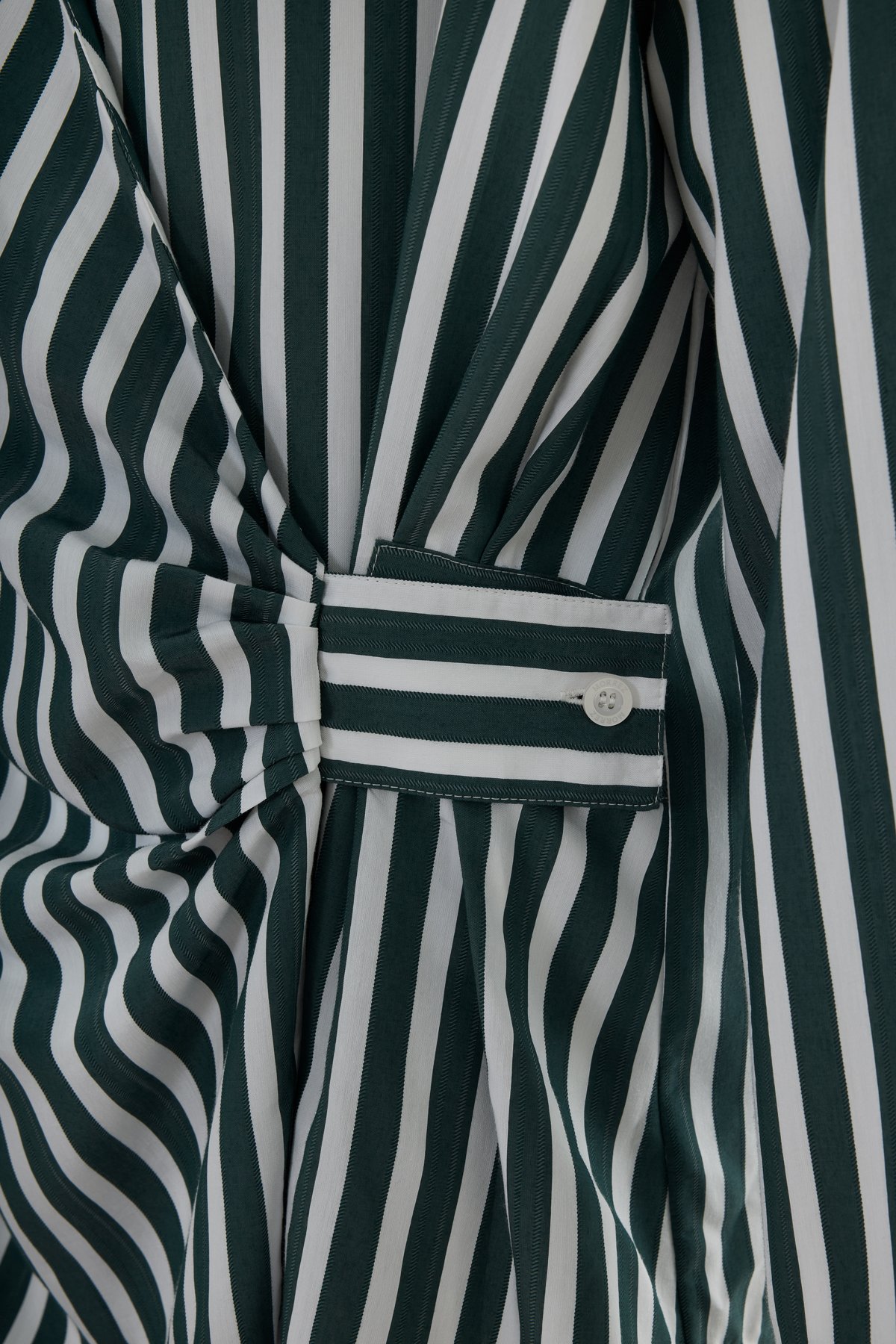 Loose Line Pleated Wrap Shirt