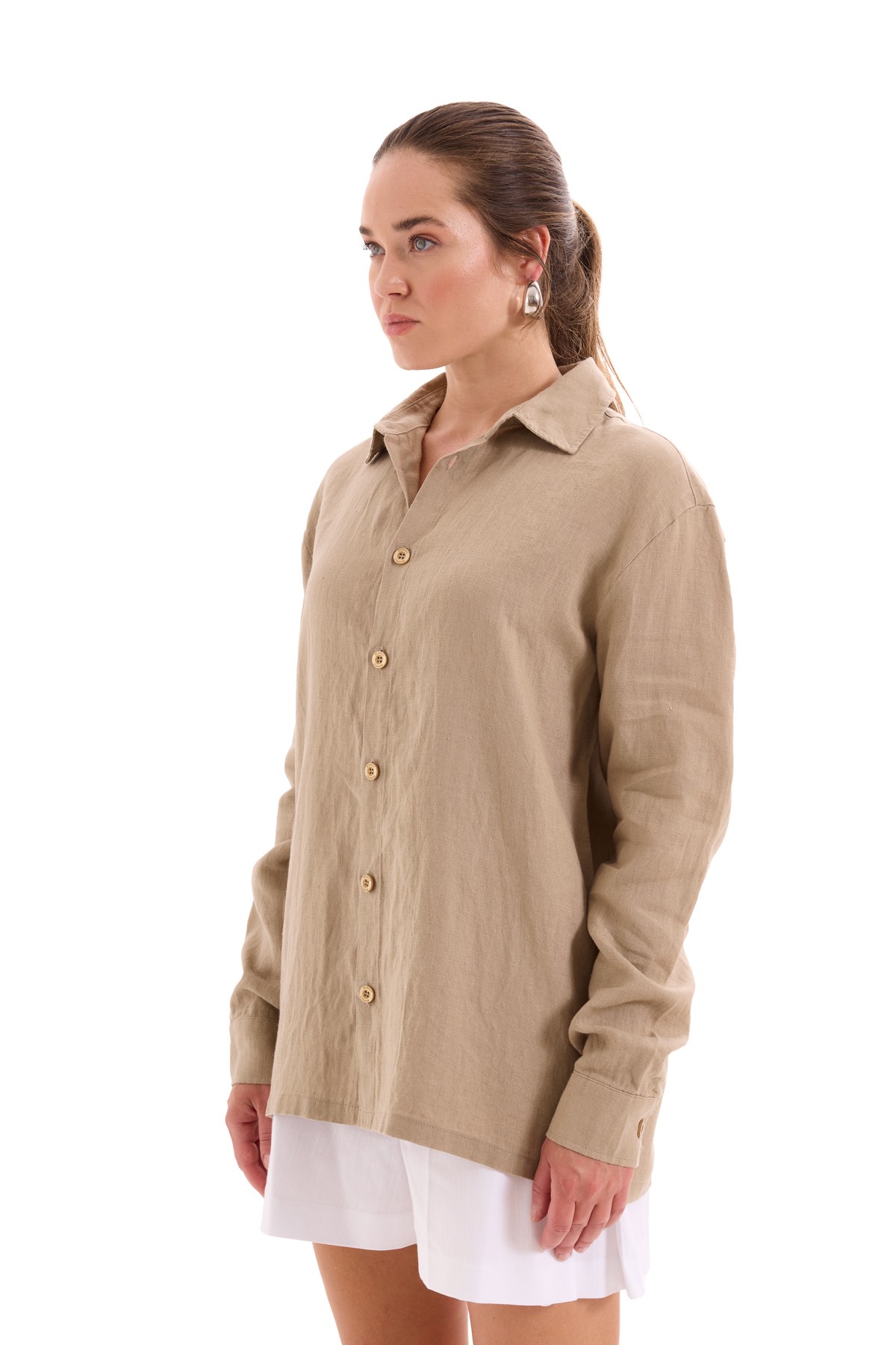 100% Linen Shirt with Back Embroidery Detail