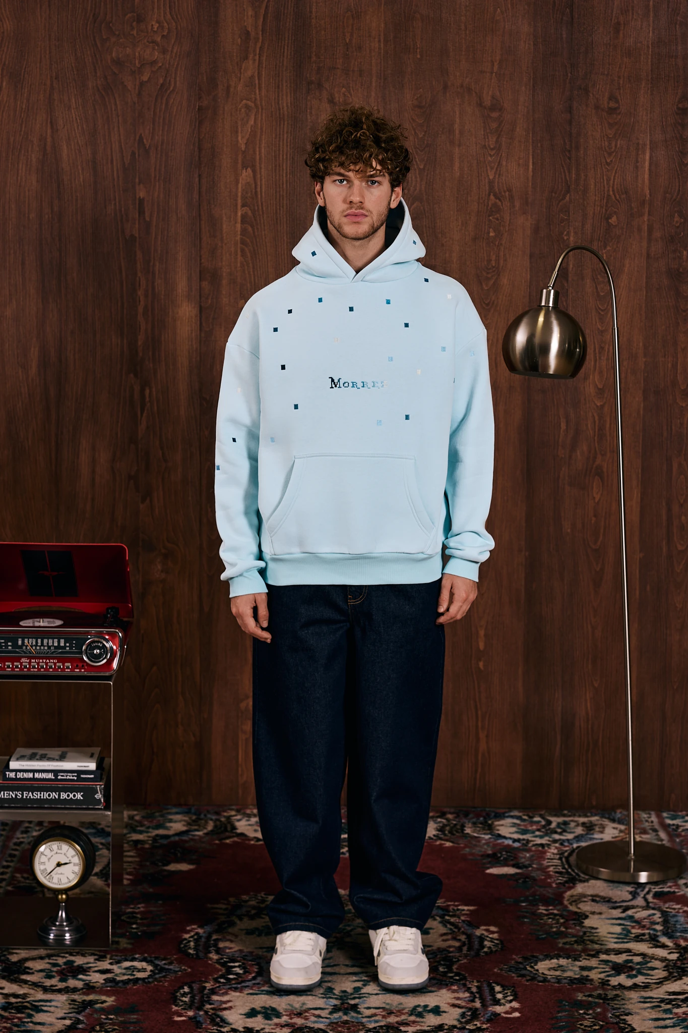 404 Not Found; Home Nakış Detaylı Hoodie Mavi