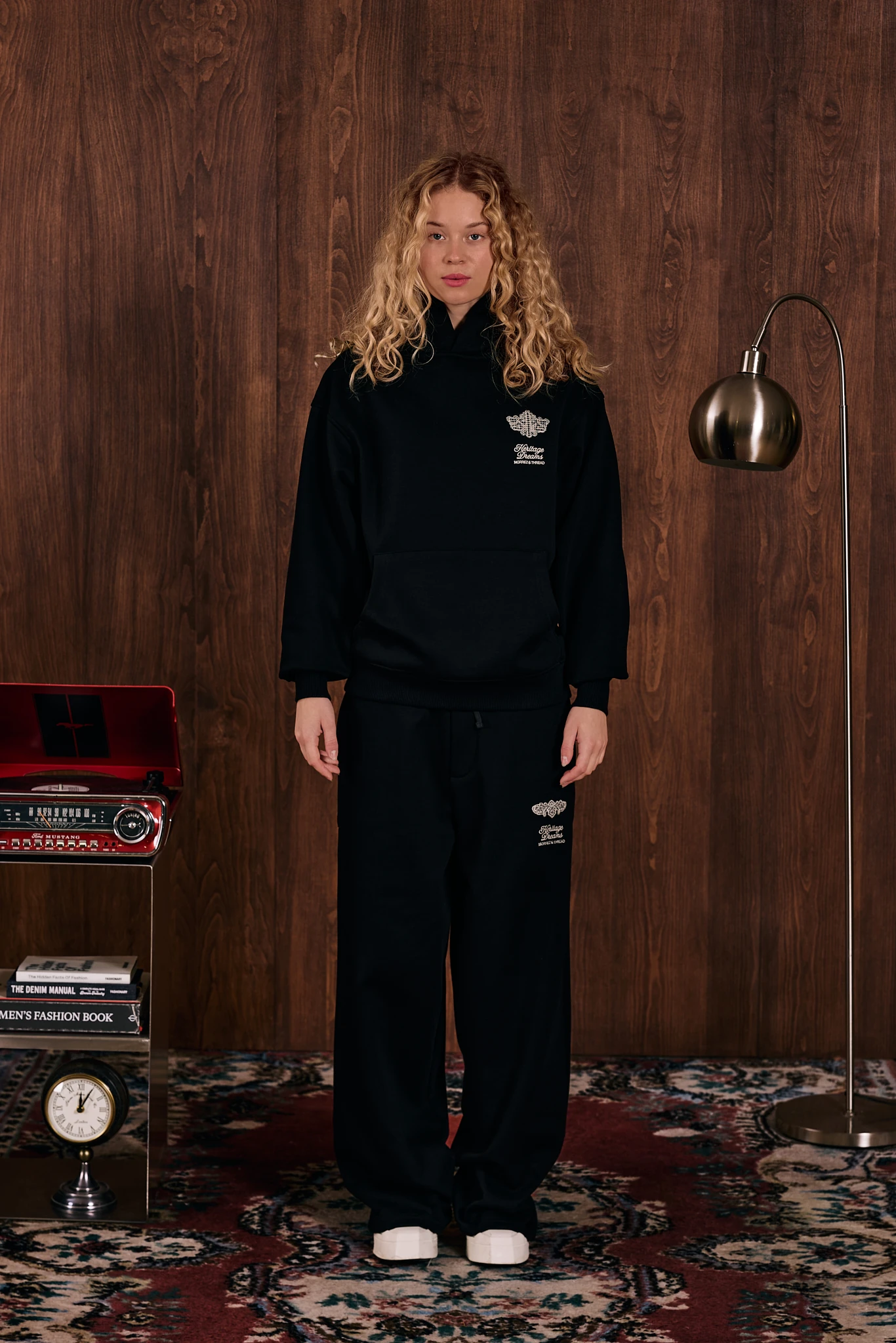 Rooted Lace House Nakış Detaylı Hoodie Siyah